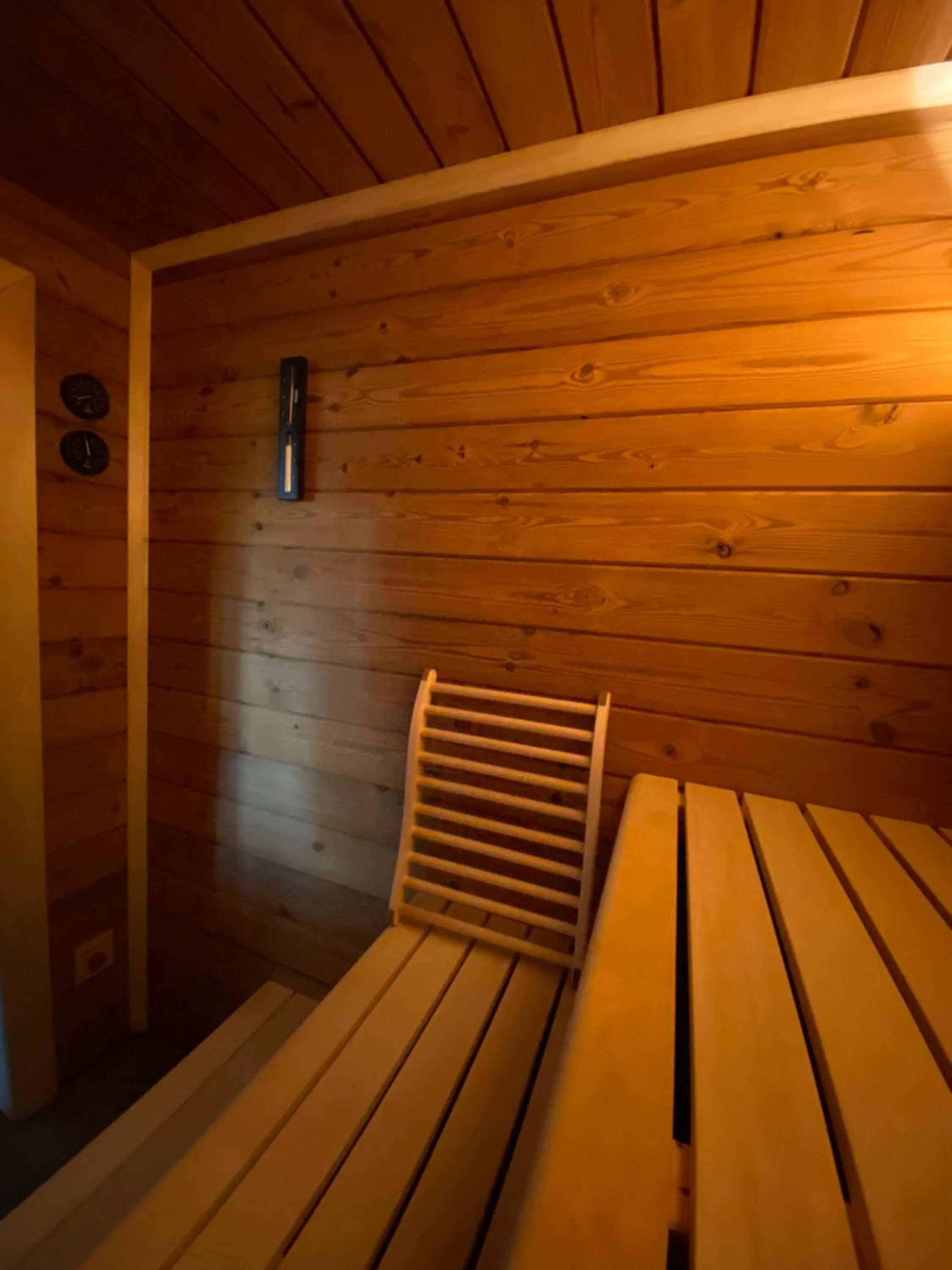 Sauna in Wellness Suiten mit Whirlpool am Stadtrand von Essen
