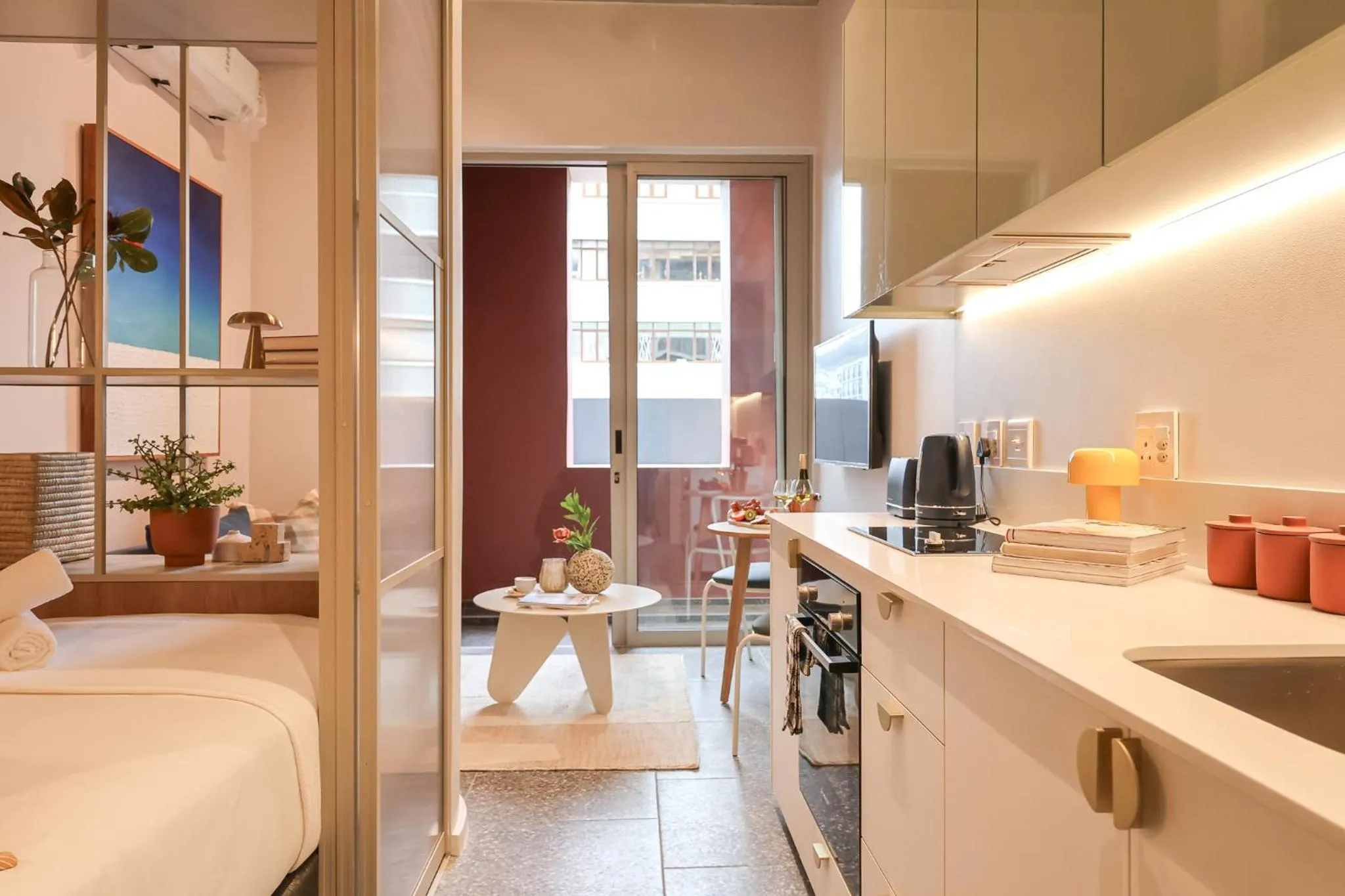 ONEHUNDRED on M - Fluent Serviced Apartments