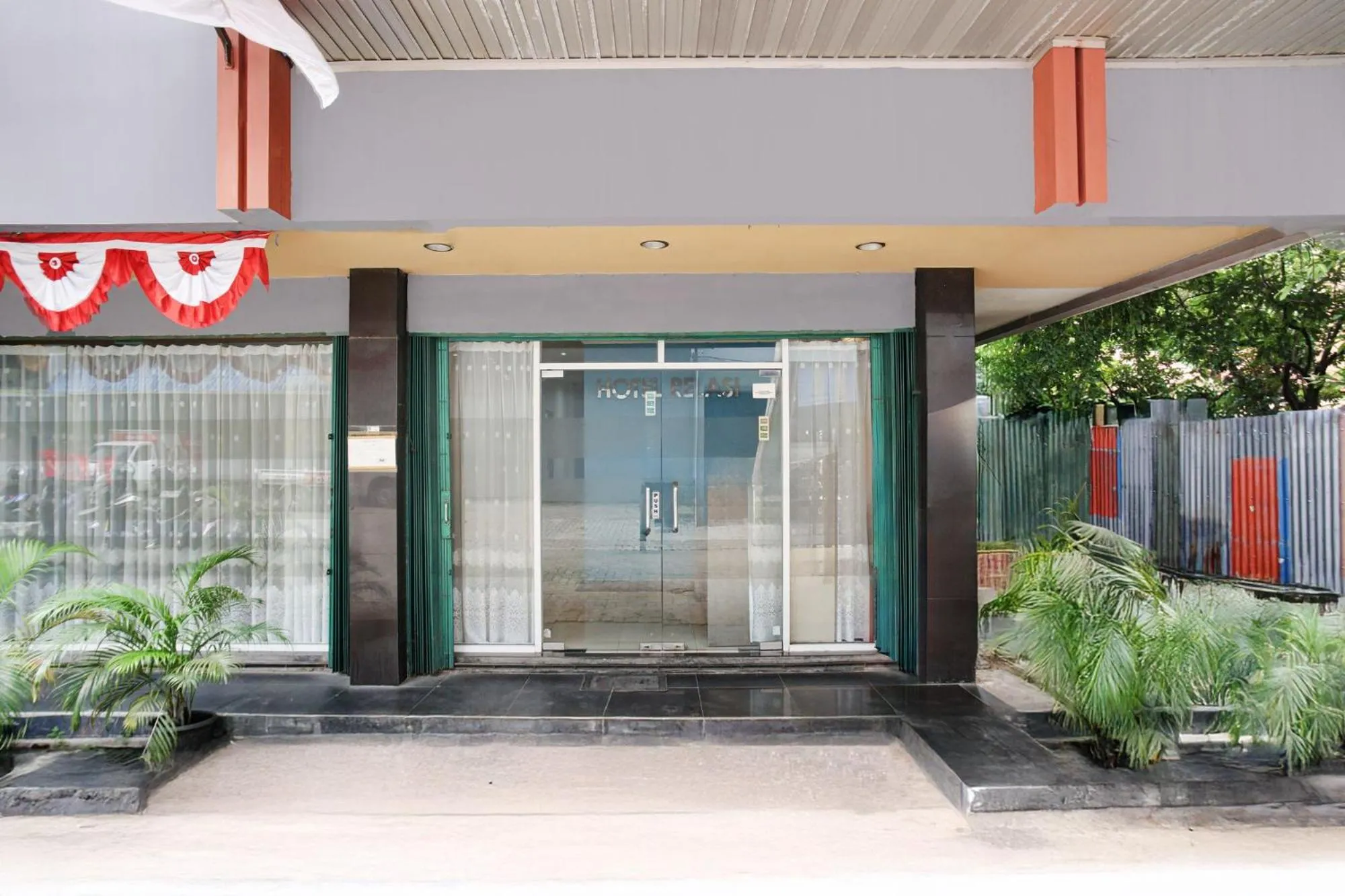 Facade/entrance in Hotel O Palembang near Palembang Indah Mall formerly Hotel Relasi