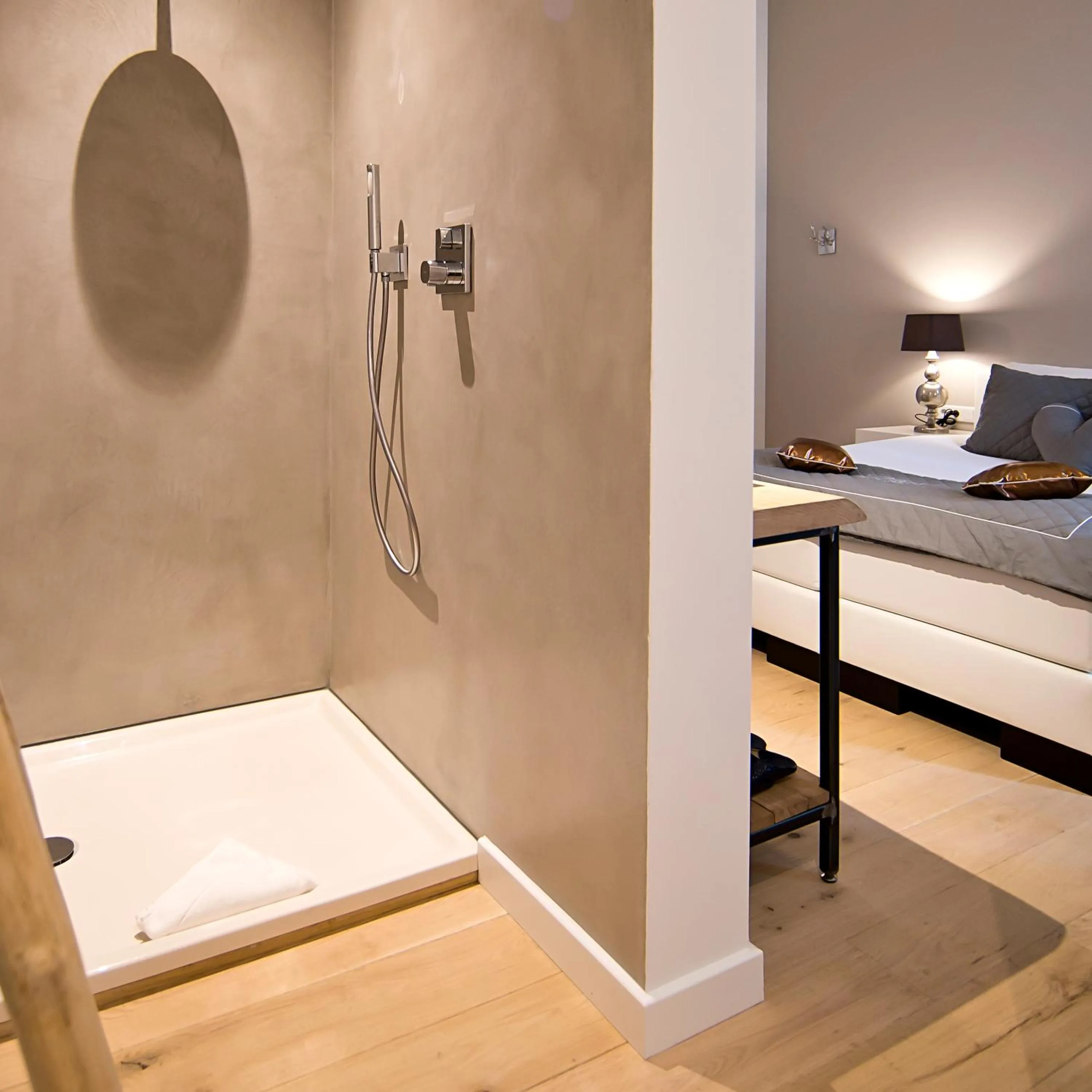 Bathroom, Bed in Villa Polder