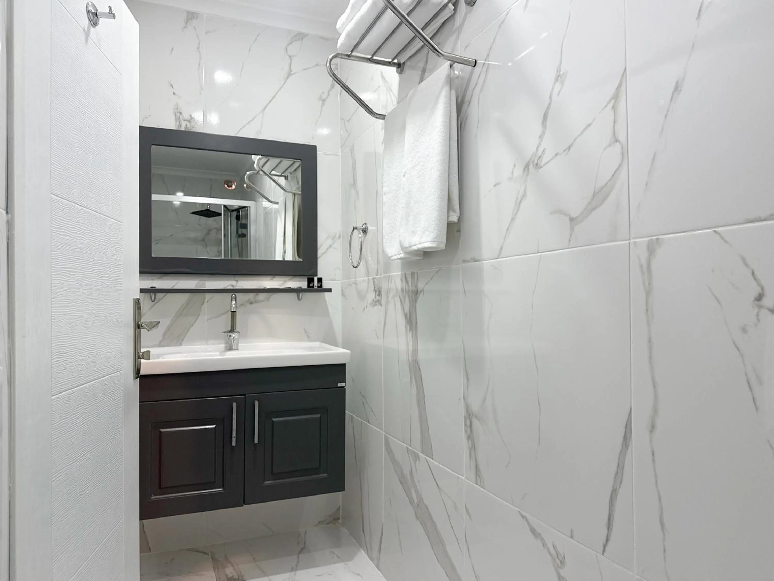 Toilet in niXie Hotel Bodrum