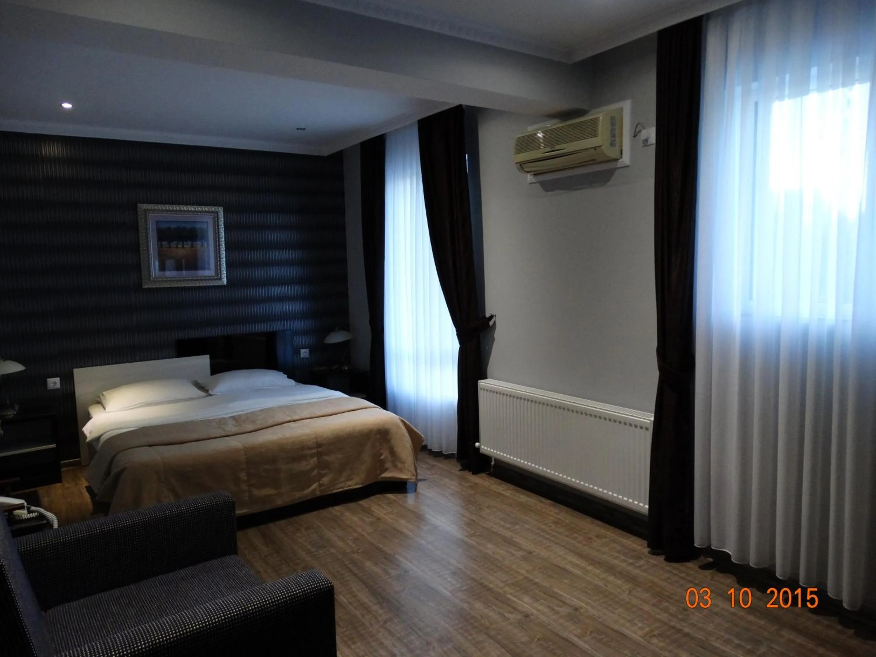 Bed in Hotel Mimoza