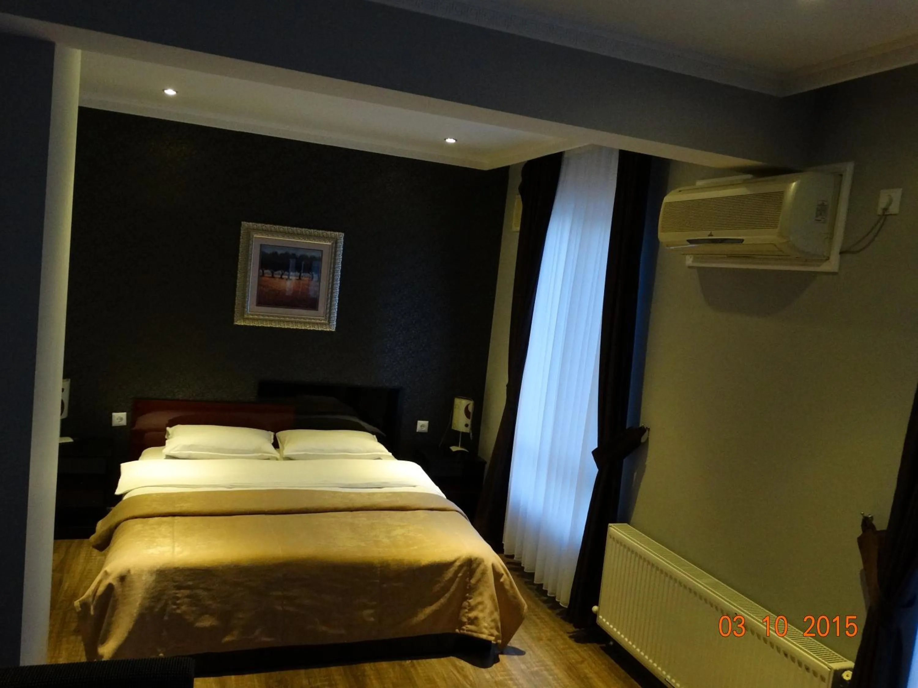 Bed in Hotel Mimoza