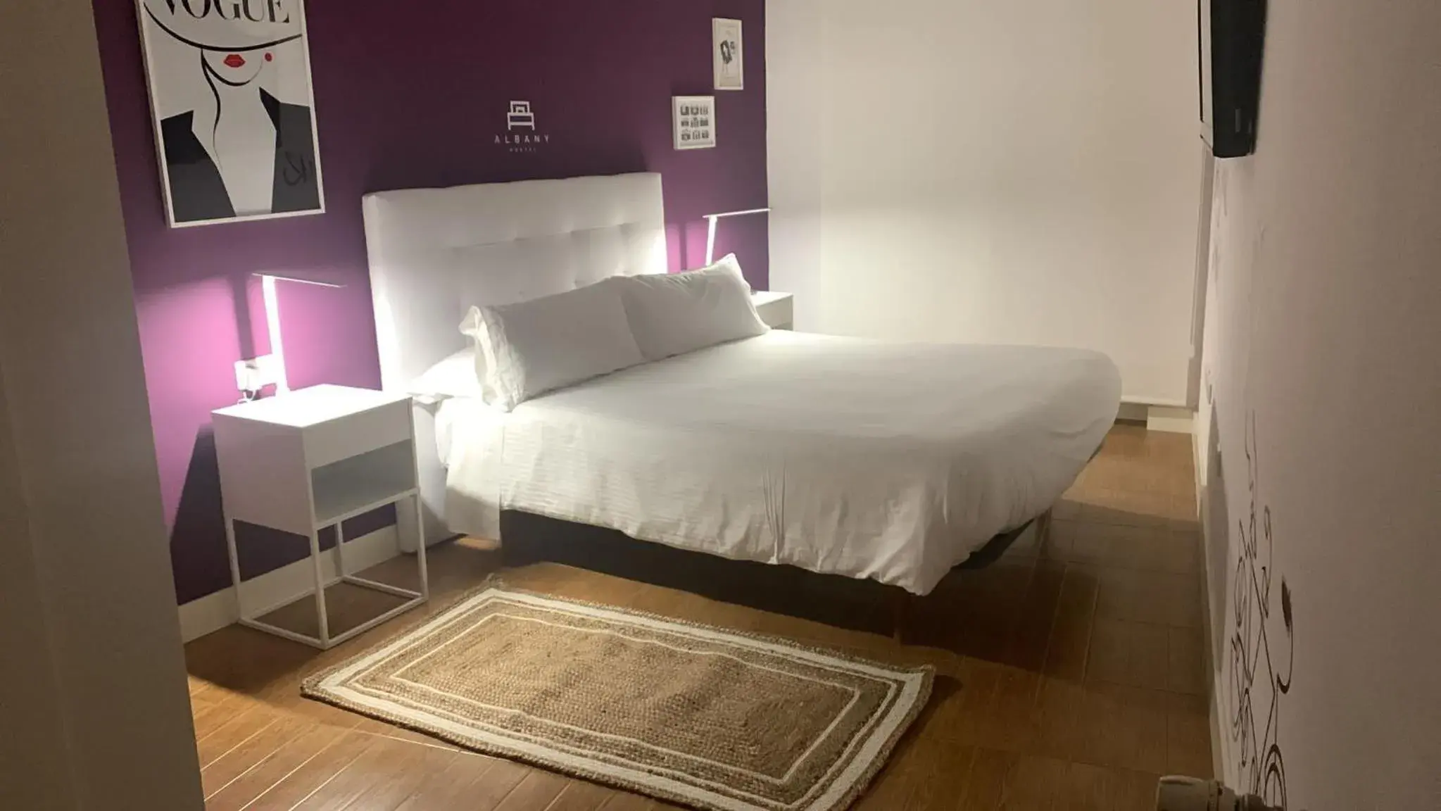 Double Room with Private Bathroom in Hostal Pozo Double Room with Private Bathroom in Hostal Pozo