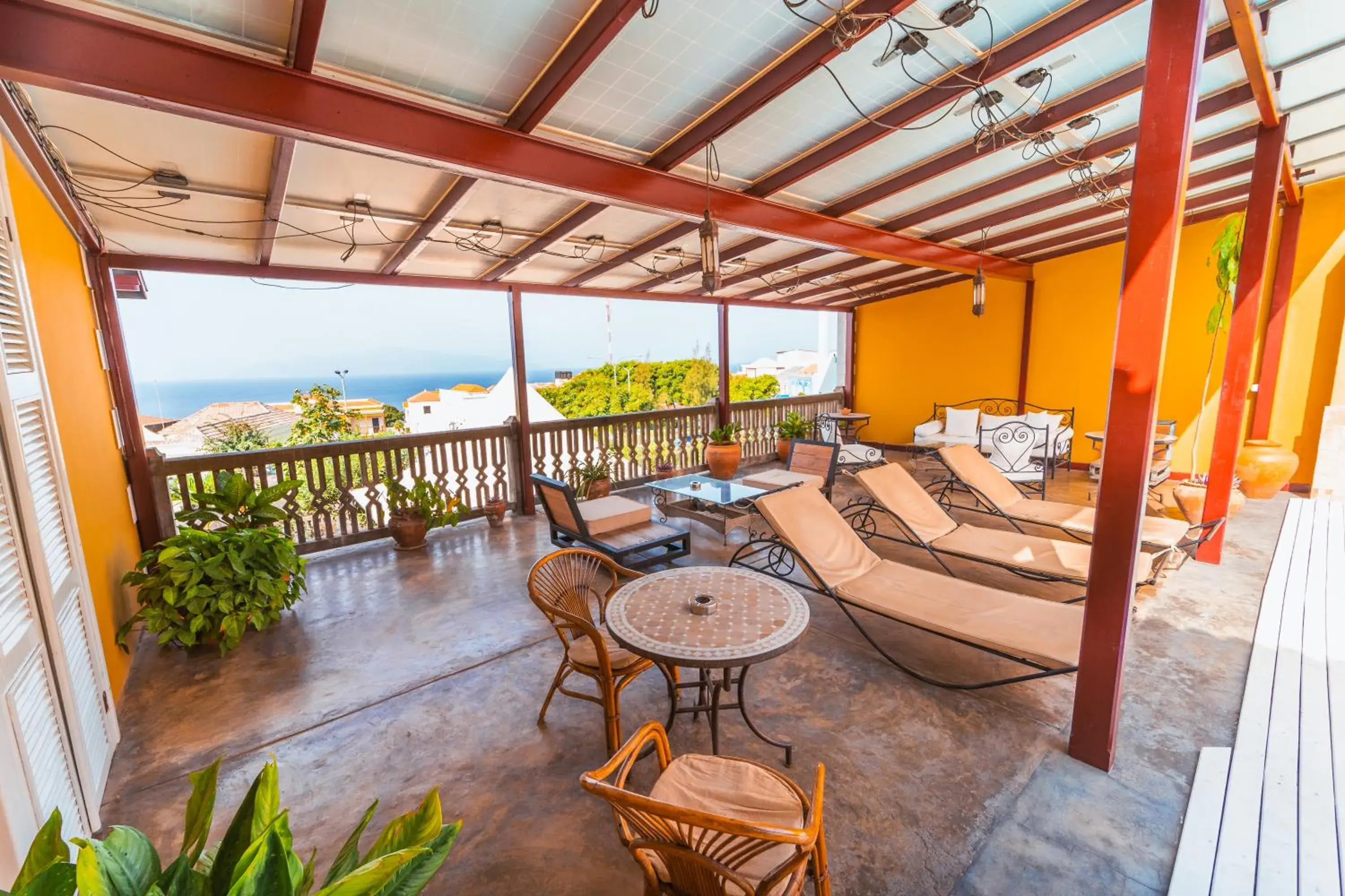 Double or Twin Room with Private External Bathroom - single occupancy in The Colonial Guest House Double or Twin Room with Private External Bathroom - single occupancy in The Colonial Guest House