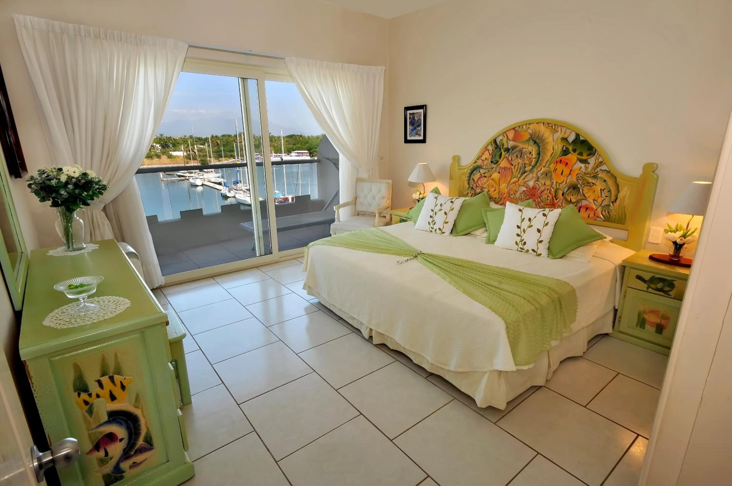 Bed in Marina Banderas Suites Hotel Boutique