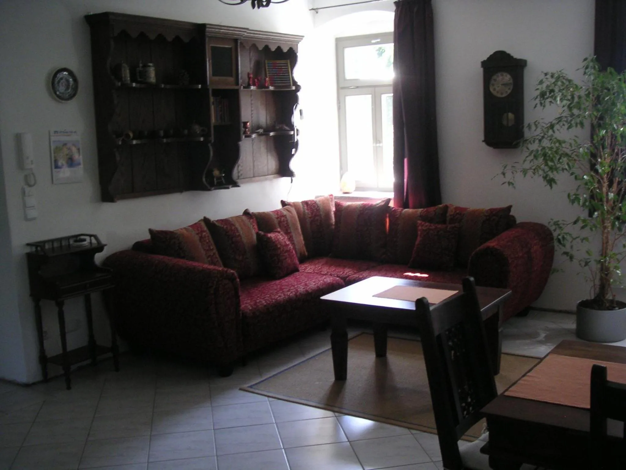 Photo of the whole room in Hammerschloss Unterklingensporn