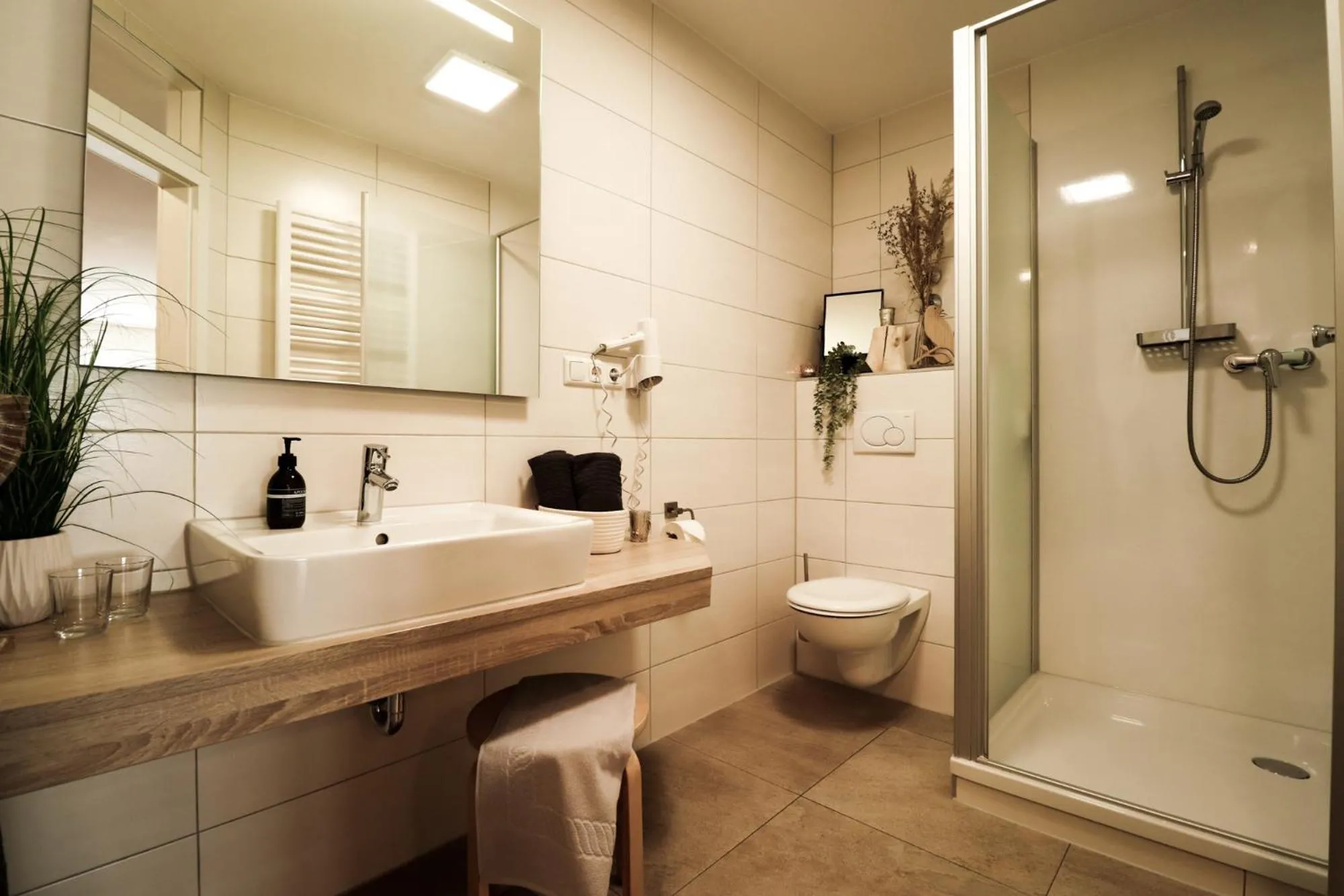 Bathroom in Pension Carlbauer