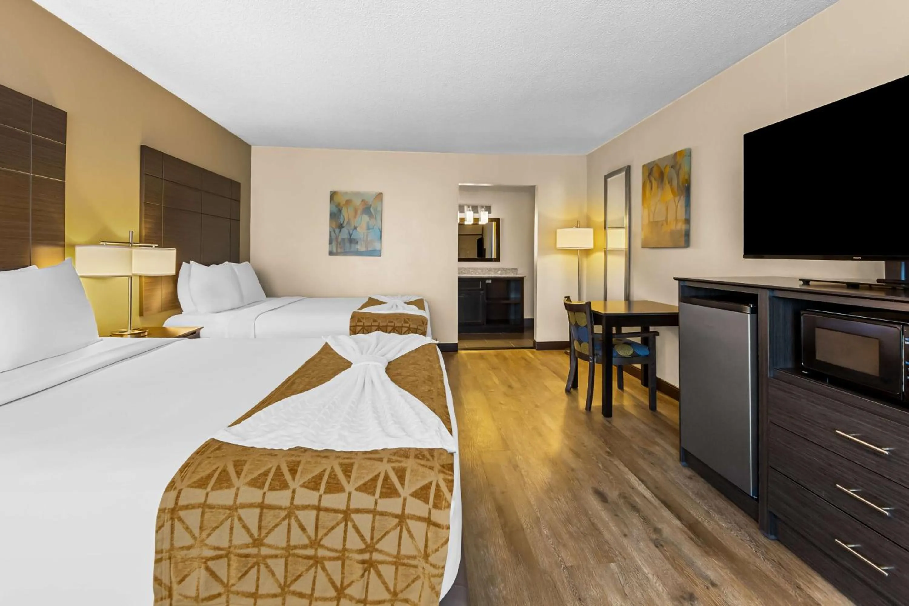 Bedroom, Bed in Best Western Toni Inn