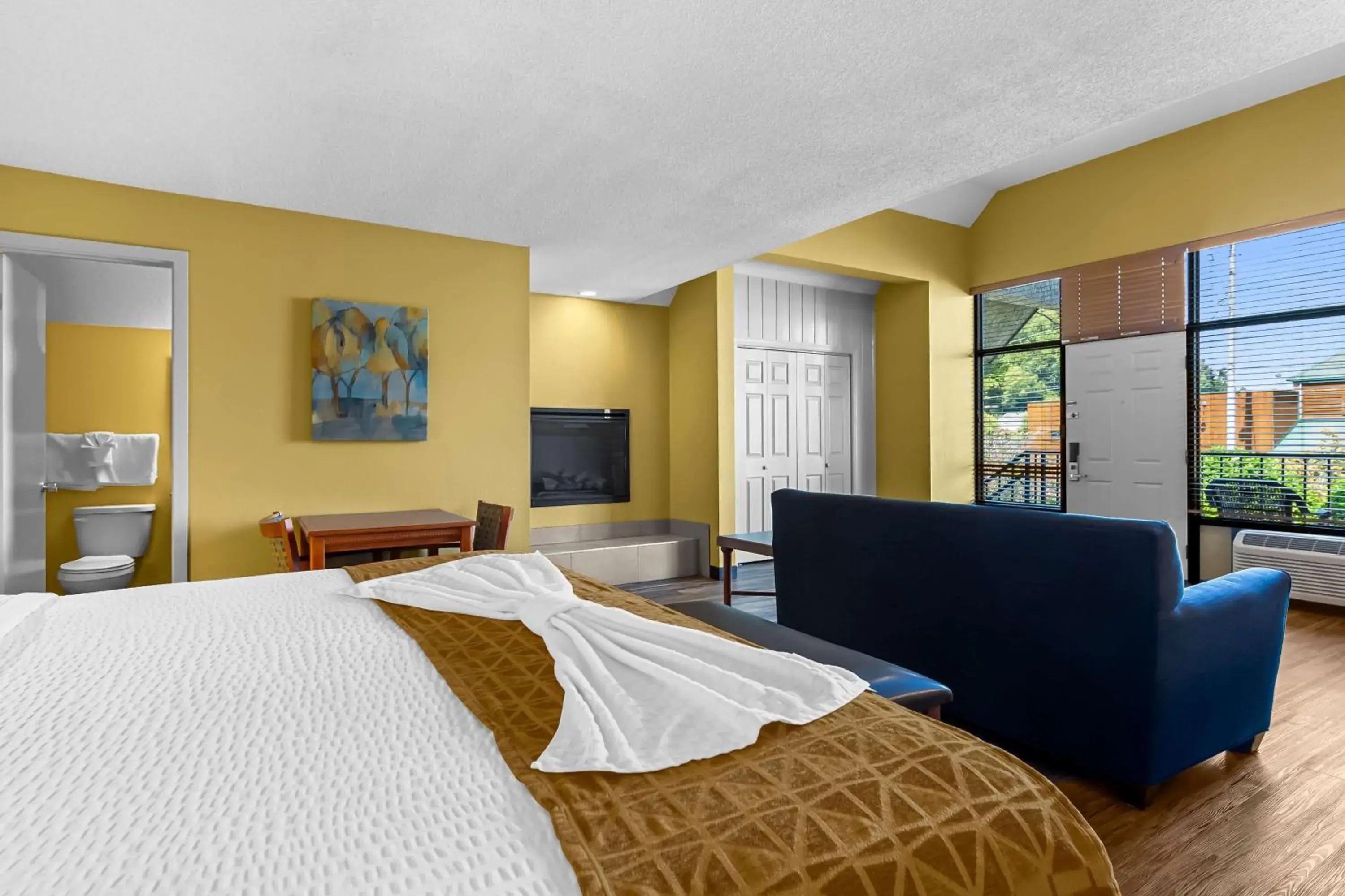 Bedroom, Bed in Best Western Toni Inn Bedroom, Bed in Best Western Toni Inn