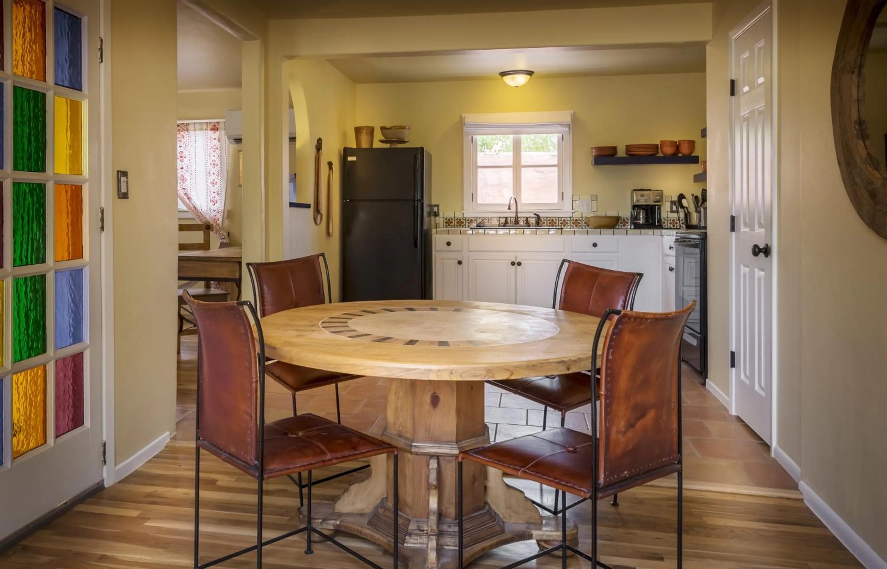 Kitchen or kitchenette in Sierra Grande, a Ted Turner Retreat