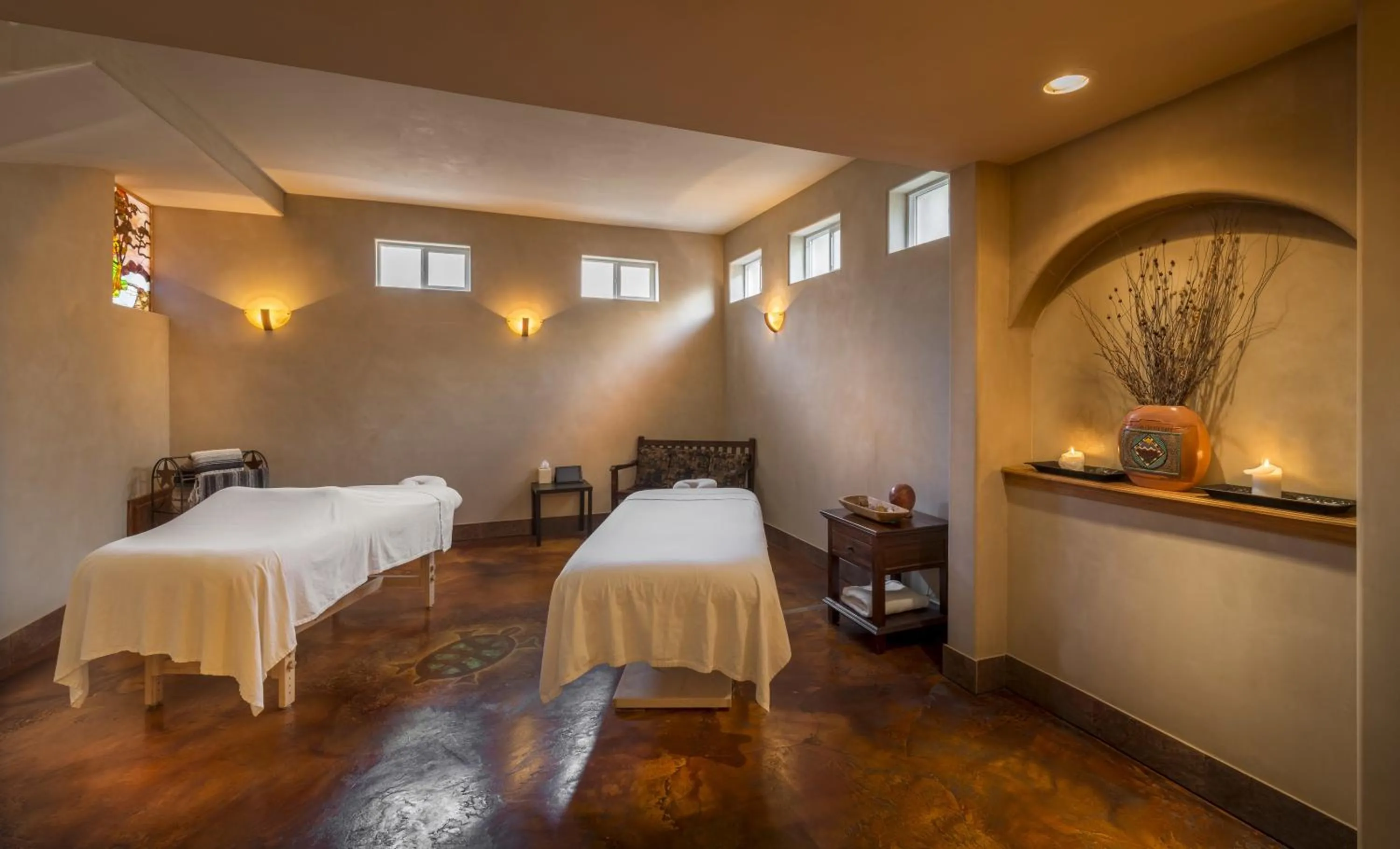 Massage, Bed in Sierra Grande, a Ted Turner Retreat
