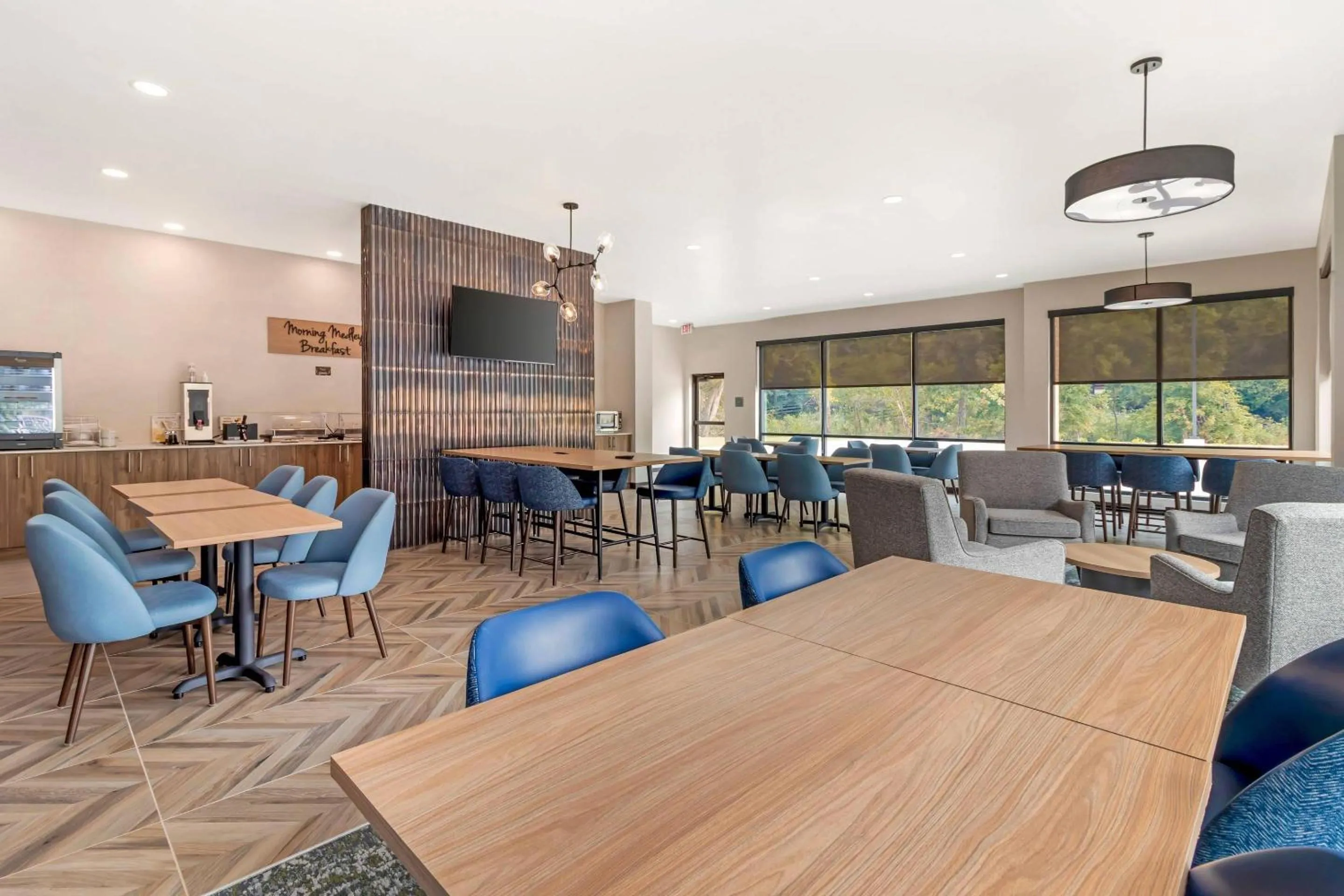 Breakfast in Sleep Inn & Suites