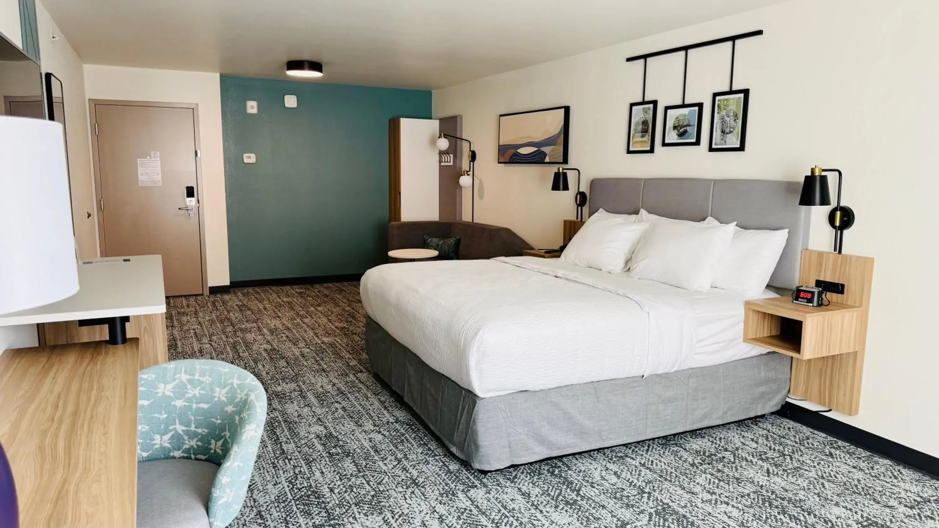 King Room - Non Smoking in Sleep Inn & Suites King Room - Non Smoking in Sleep Inn & Suites