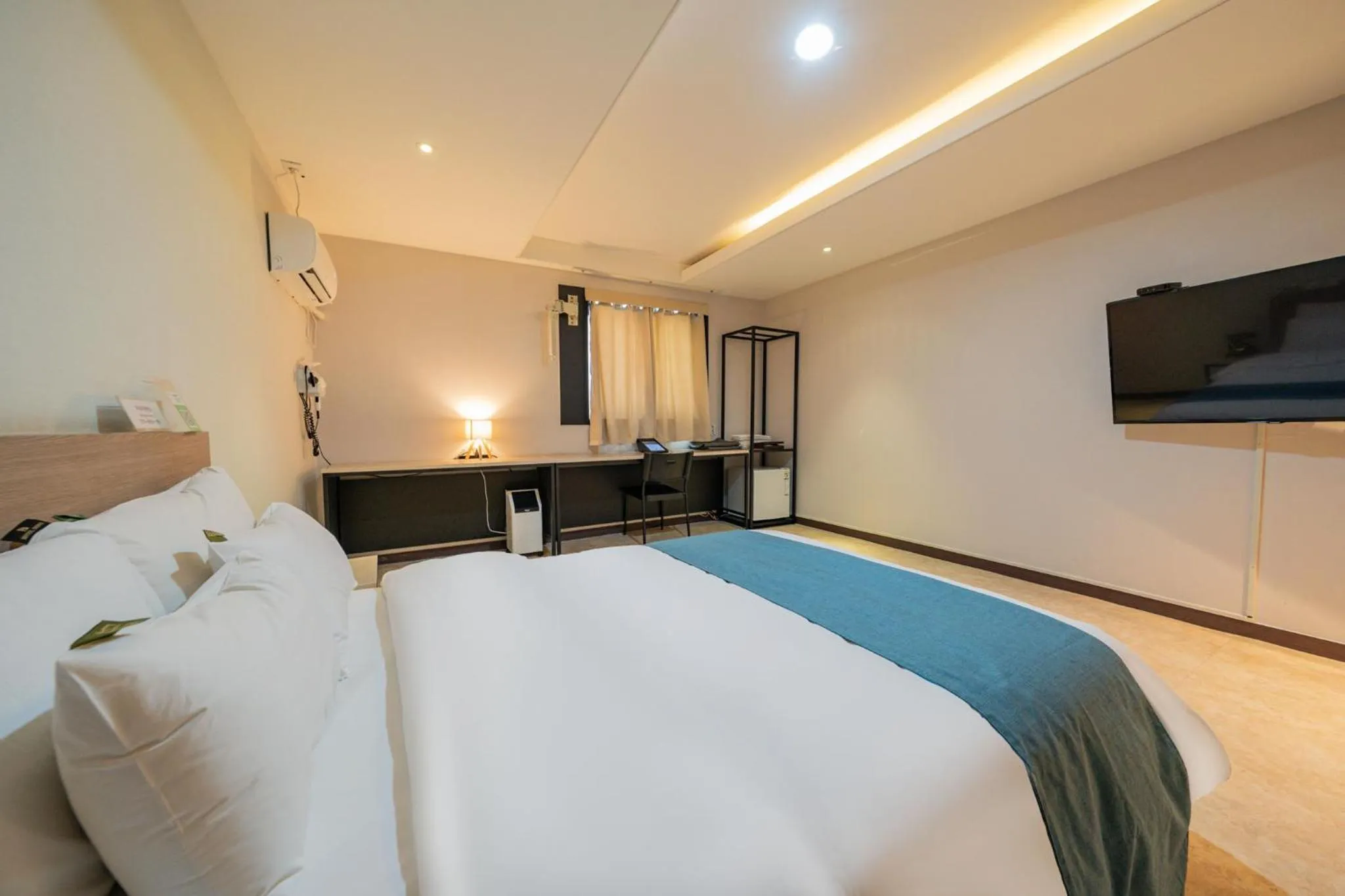 Bed in Suwon Dono1796 Hotel