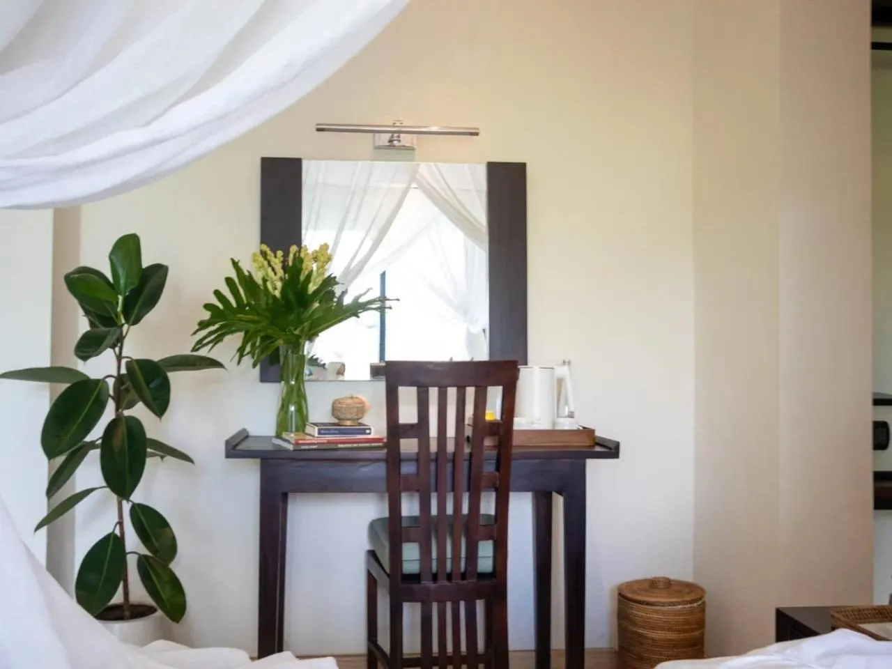 Bed in Mesari Hotel Ubud