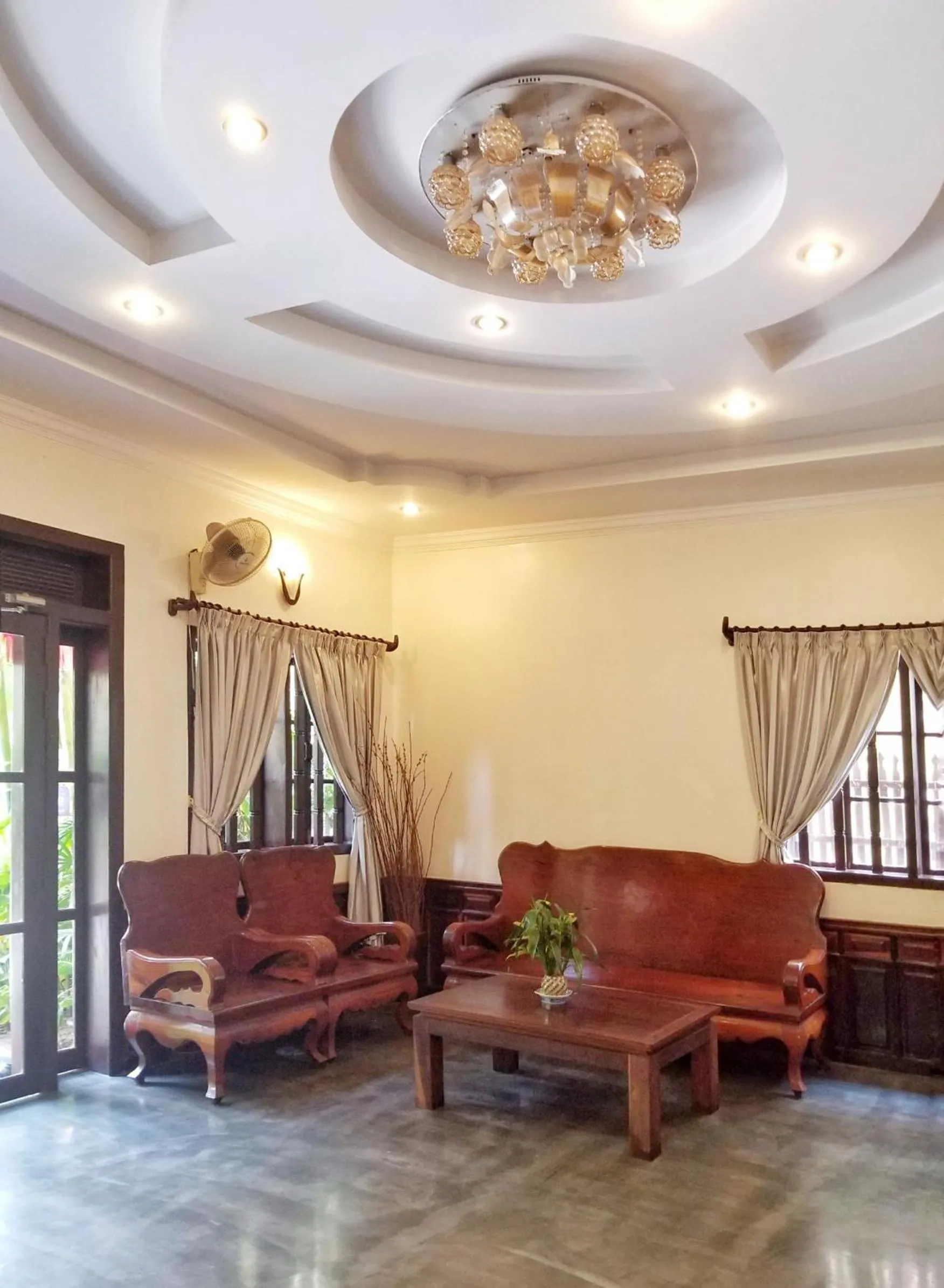 Living room in Uncle Sam Villa