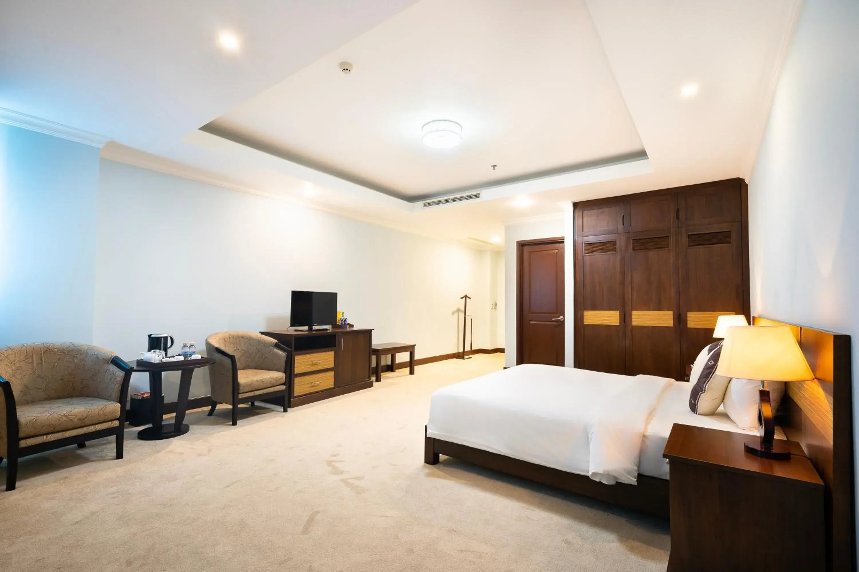 Bedroom, Bed in PHU MY HARBOUR HOTEL - Old Golf Phu My Hotel Bedroom, Bed in PHU MY HARBOUR HOTEL - Old Golf Phu My Hotel