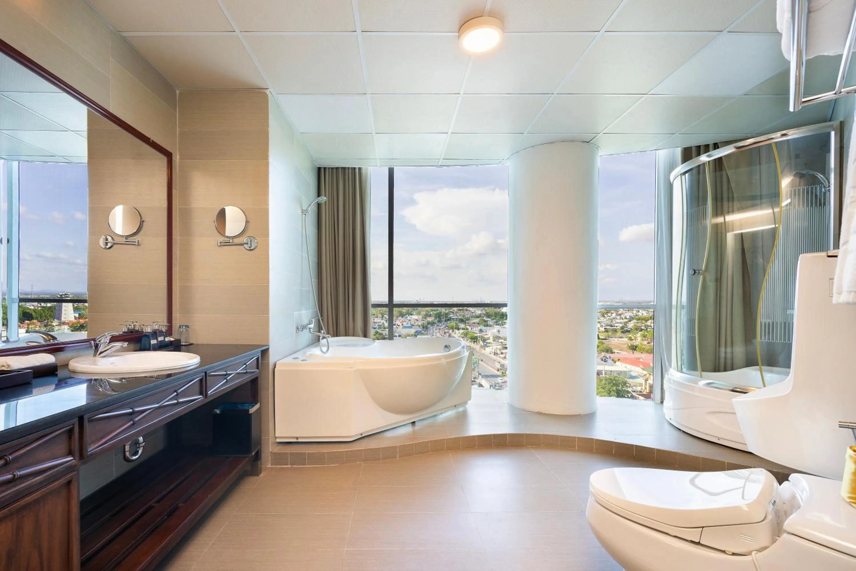 Bathroom, Bed in PHU MY HARBOUR HOTEL - Old Golf Phu My Hotel