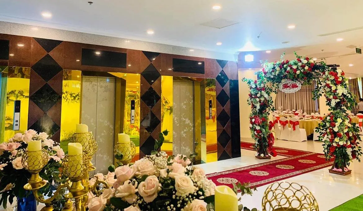 wedding in PHU MY HARBOUR HOTEL - Old Golf Phu My Hotel