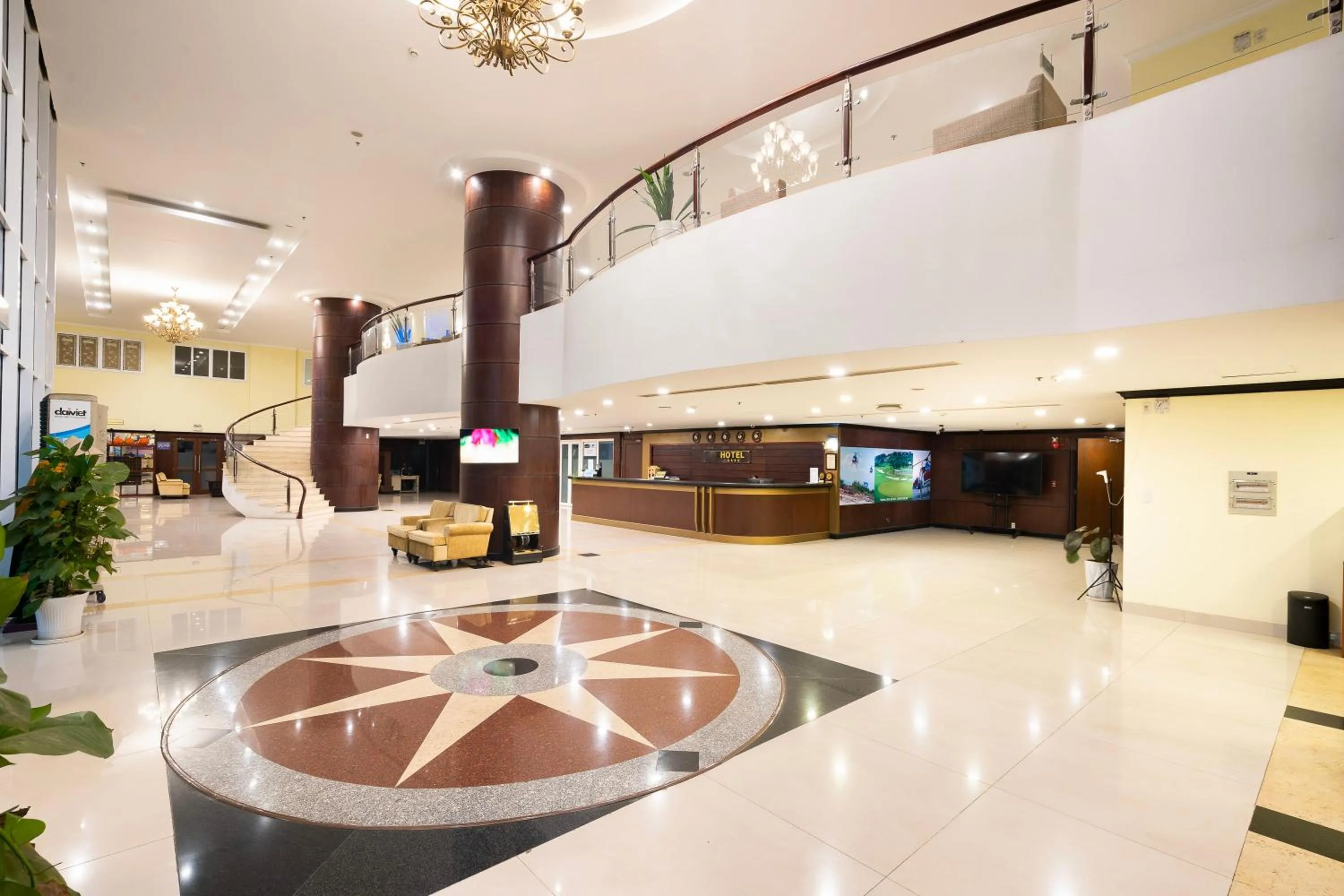 Lobby or reception in PHU MY HARBOUR HOTEL - Old Golf Phu My Hotel