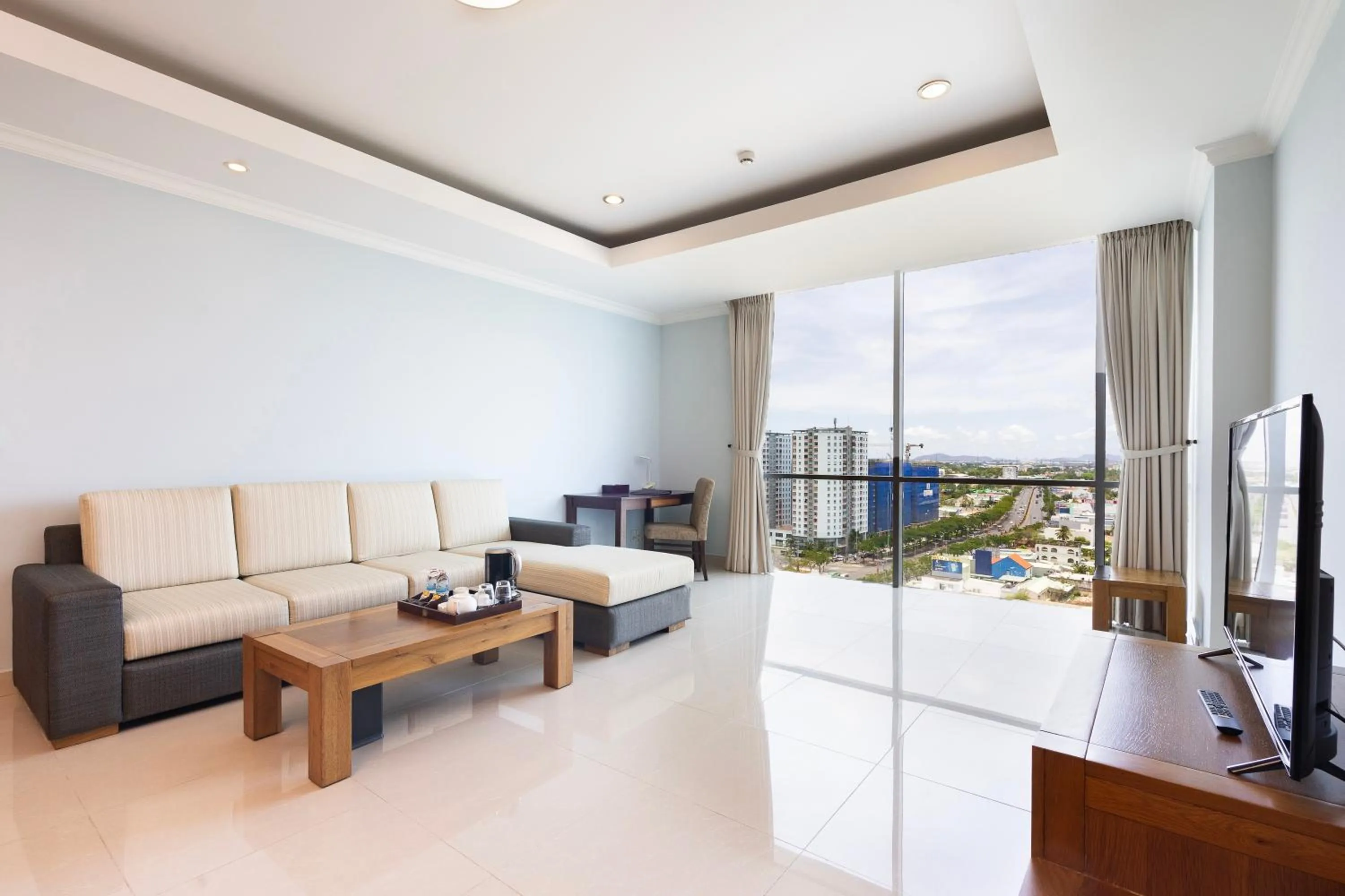 Living room in PHU MY HARBOUR HOTEL - Old Golf Phu My Hotel