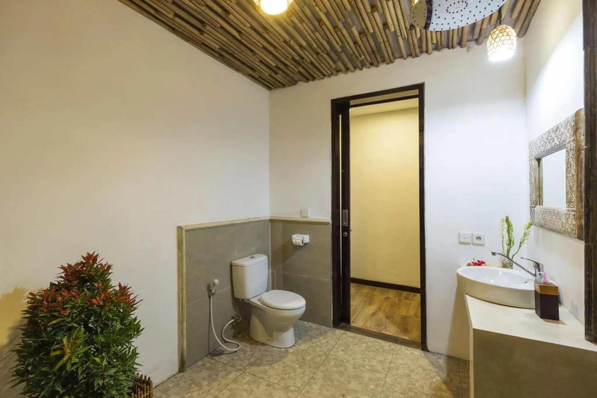 Toilet in Arimba at Bisma