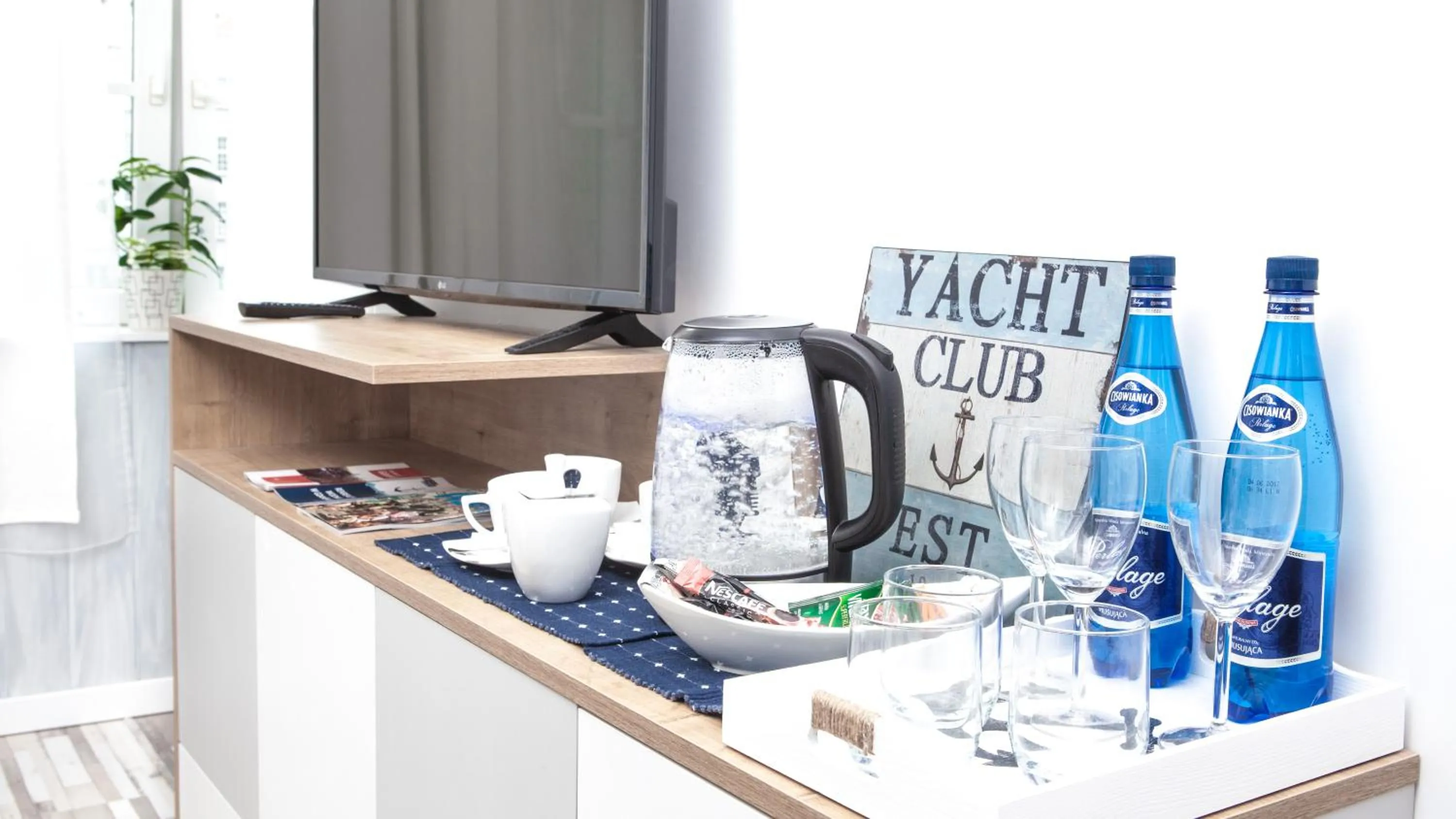 Non alcoholic drinks in Black Swan House, Old Town