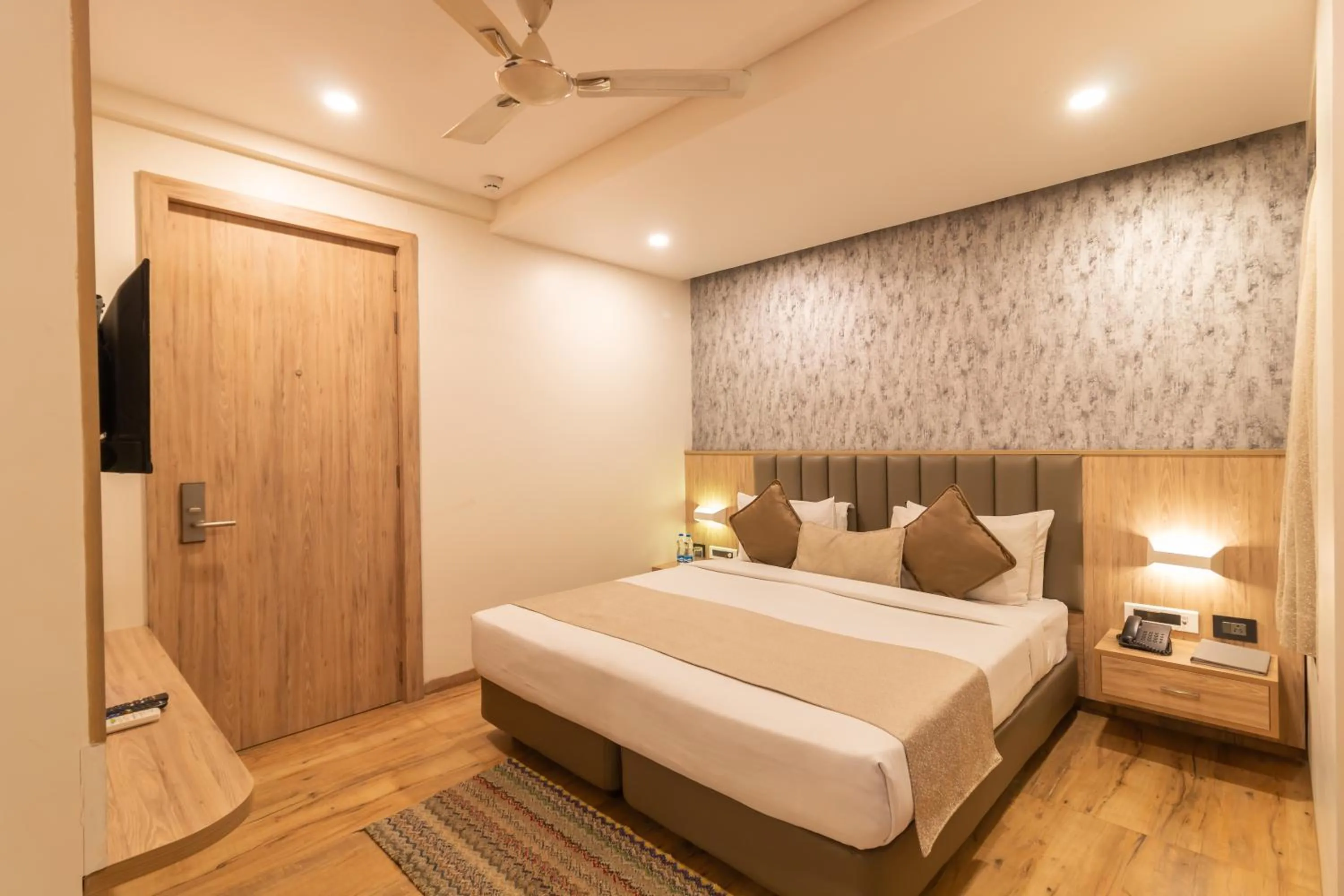 Bed in Hotel Celestiial , Candolim