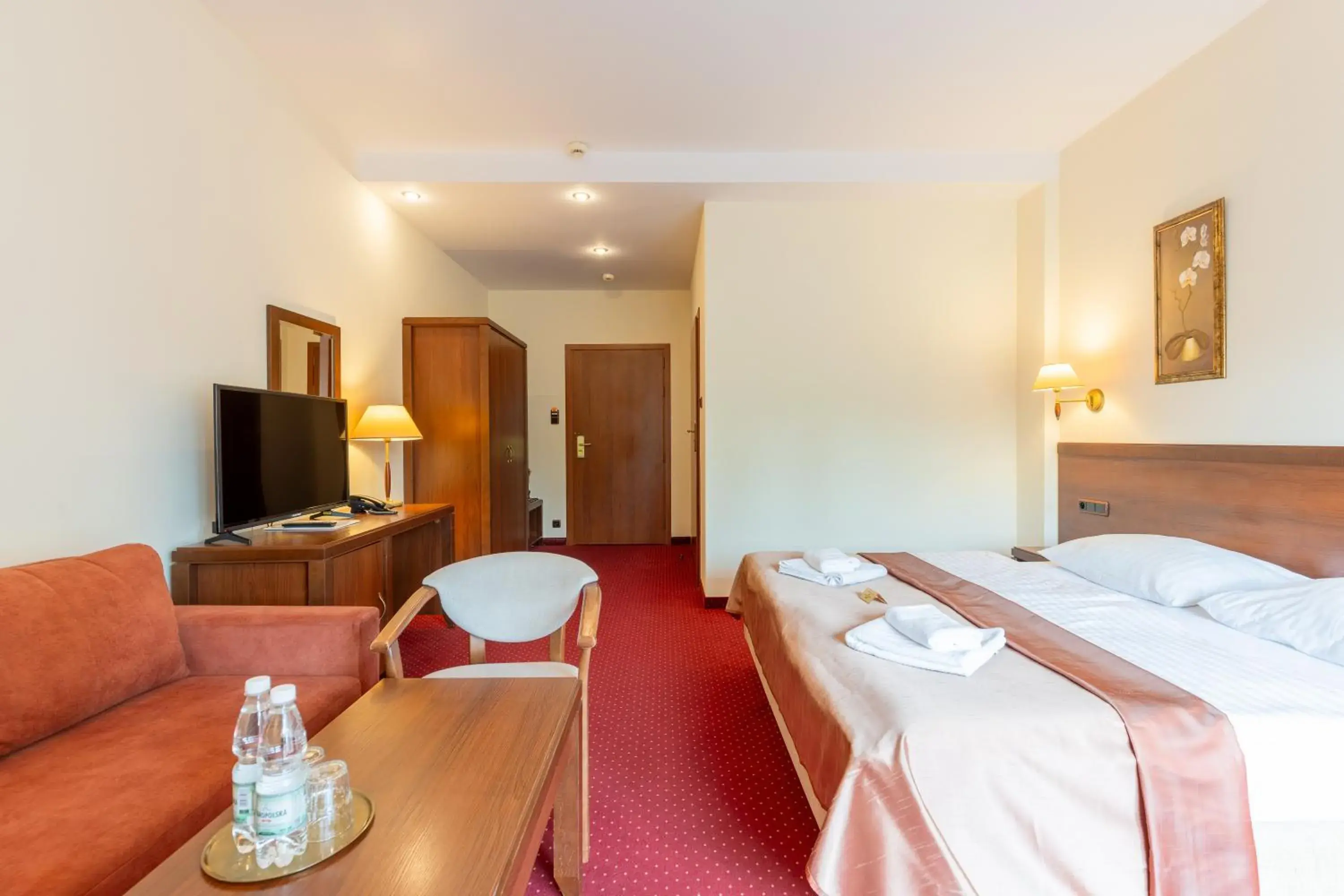 Lux Double Room in Hotel Dziki Potok Karpacz Konferencje & SPA Lux Double Room in Hotel Dziki Potok Karpacz Konferencje & SPA