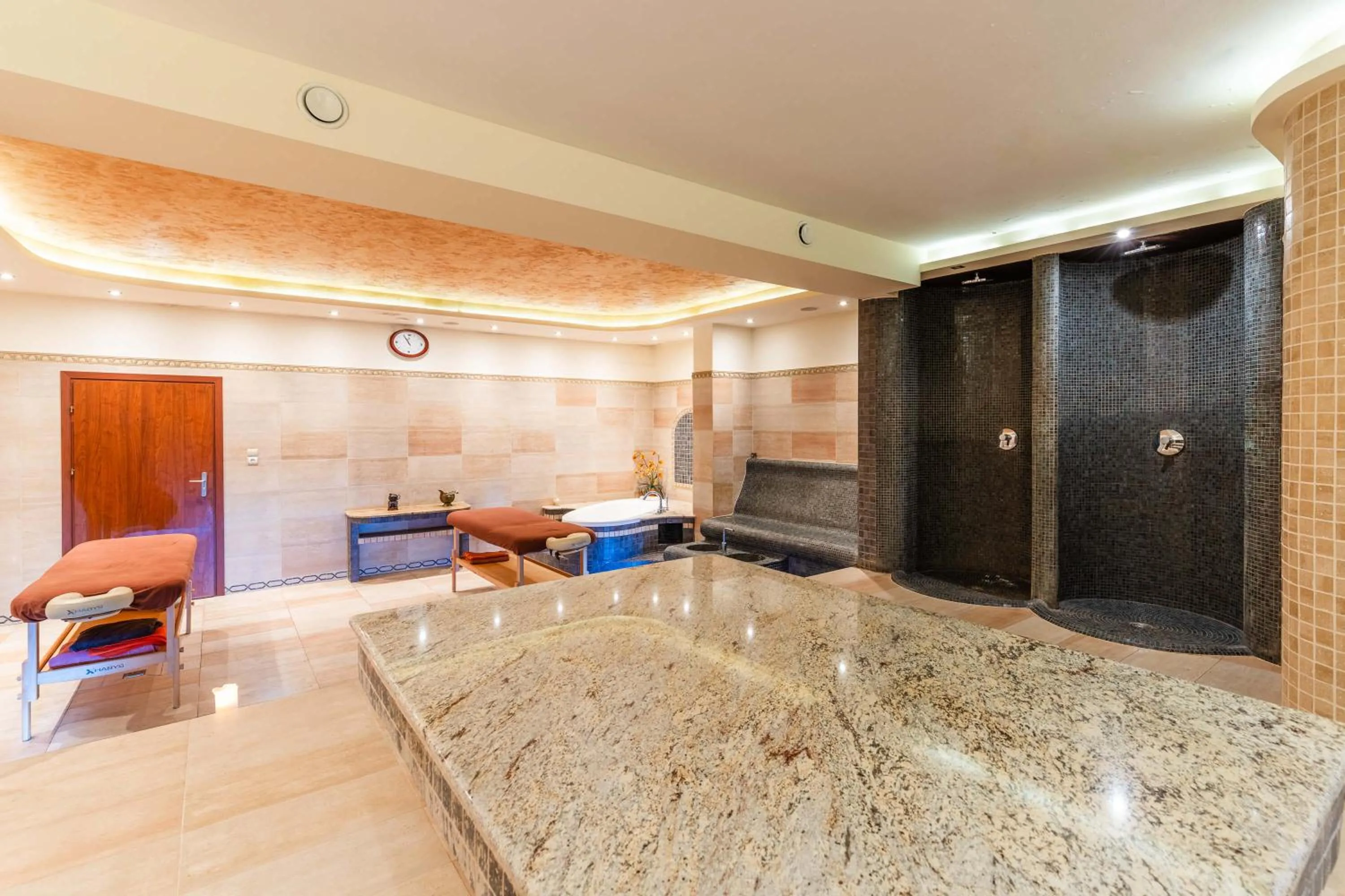 Steam room in Hotel Dziki Potok Karpacz Konferencje & SPA