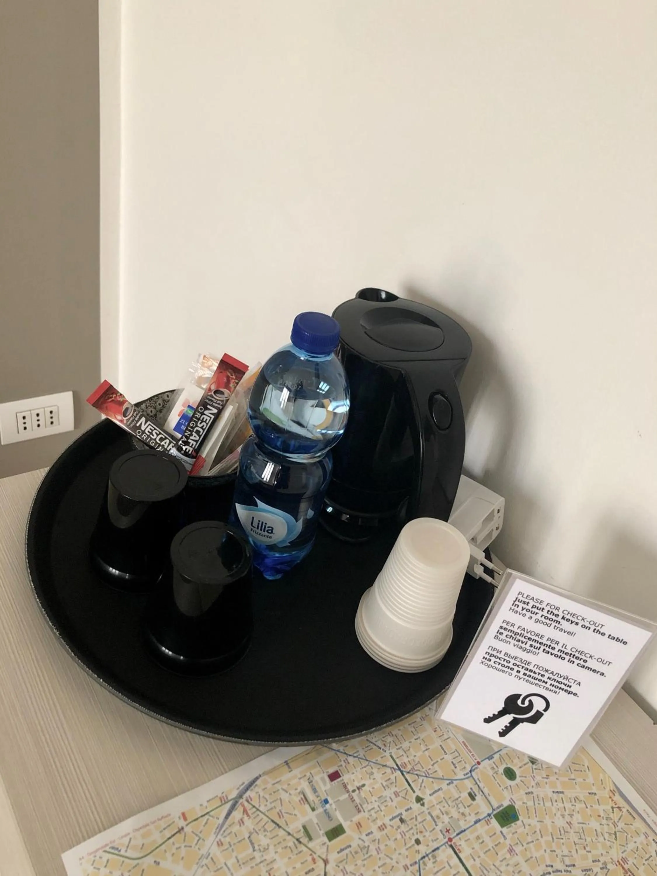 Coffee/tea facilities in Guest House Brianza Room