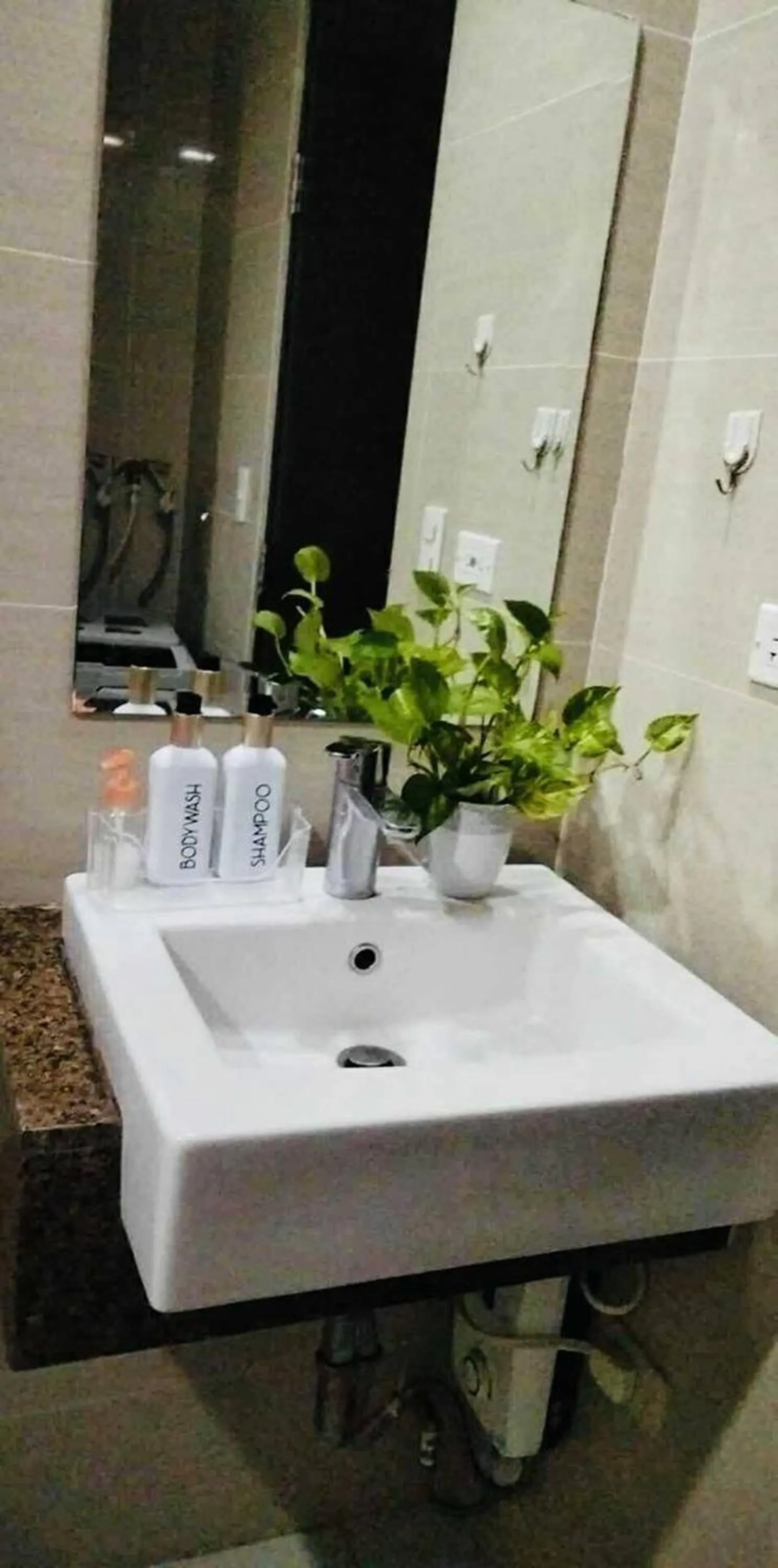 Bathroom in 81 Newport Boulevard across NAIA T3 Airport