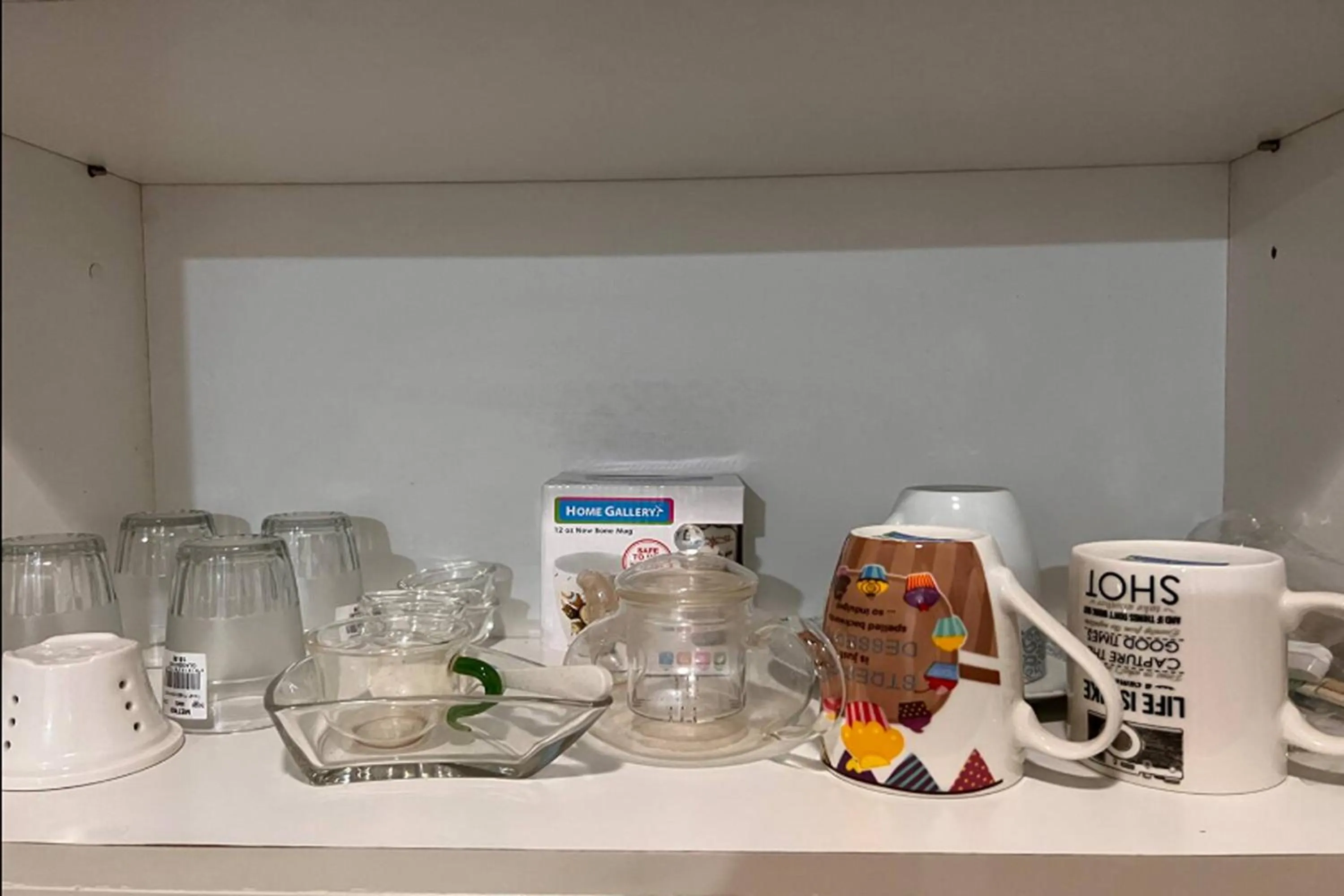 Area and facilities in 81 Newport Boulevard across NAIA T3 Airport