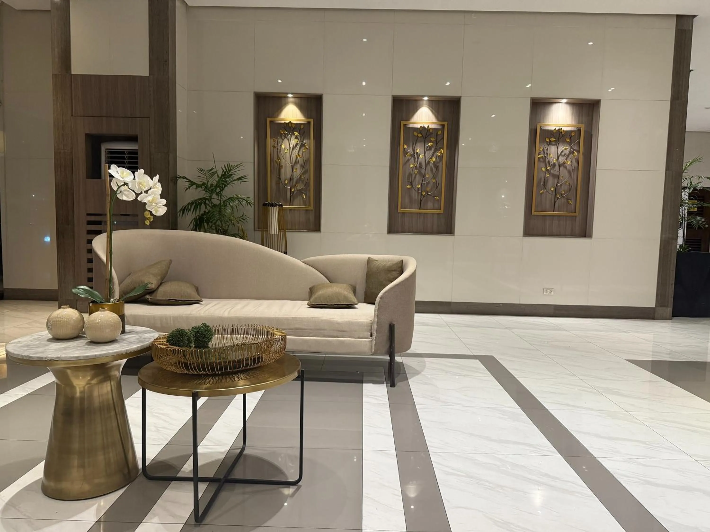 Lobby or reception in 81 Newport Boulevard across NAIA T3 Airport