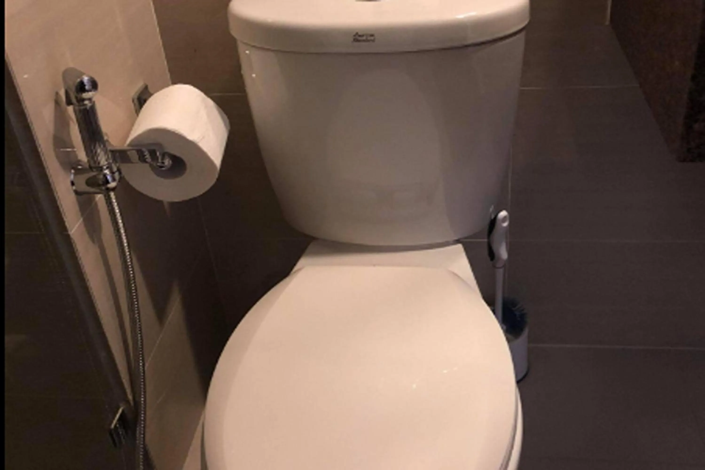 Bathroom in 81 Newport Boulevard across NAIA T3 Airport