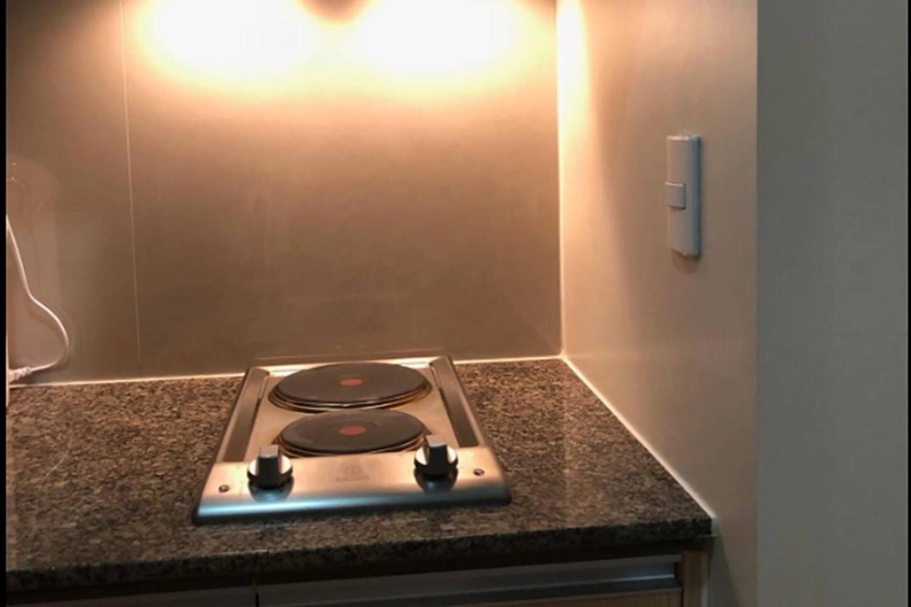 Area and facilities in 81 Newport Boulevard across NAIA T3 Airport