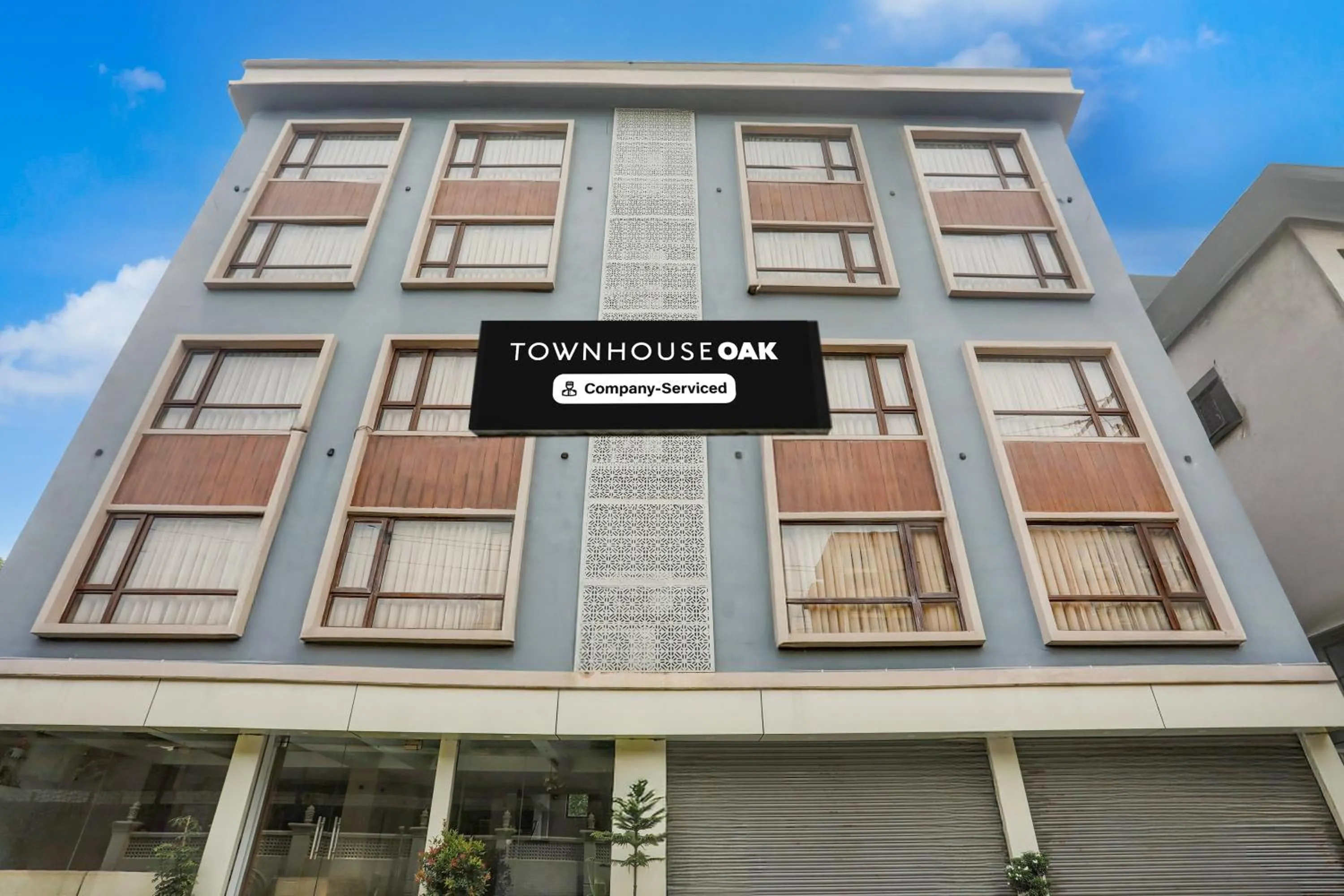 Facade/entrance in Super Townhouse Oak Sevoke Road Siliguri