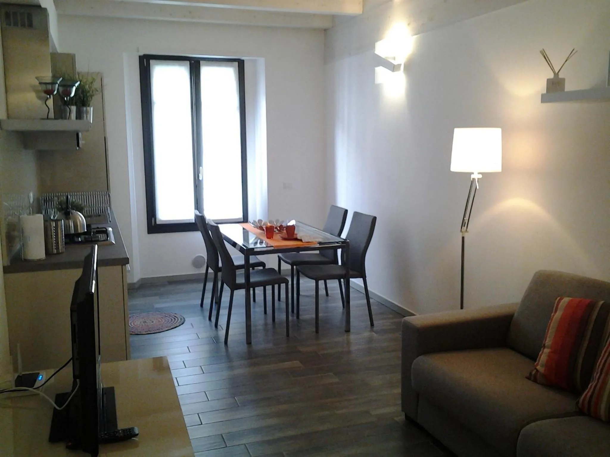 Living room in Como Via Carcano 13