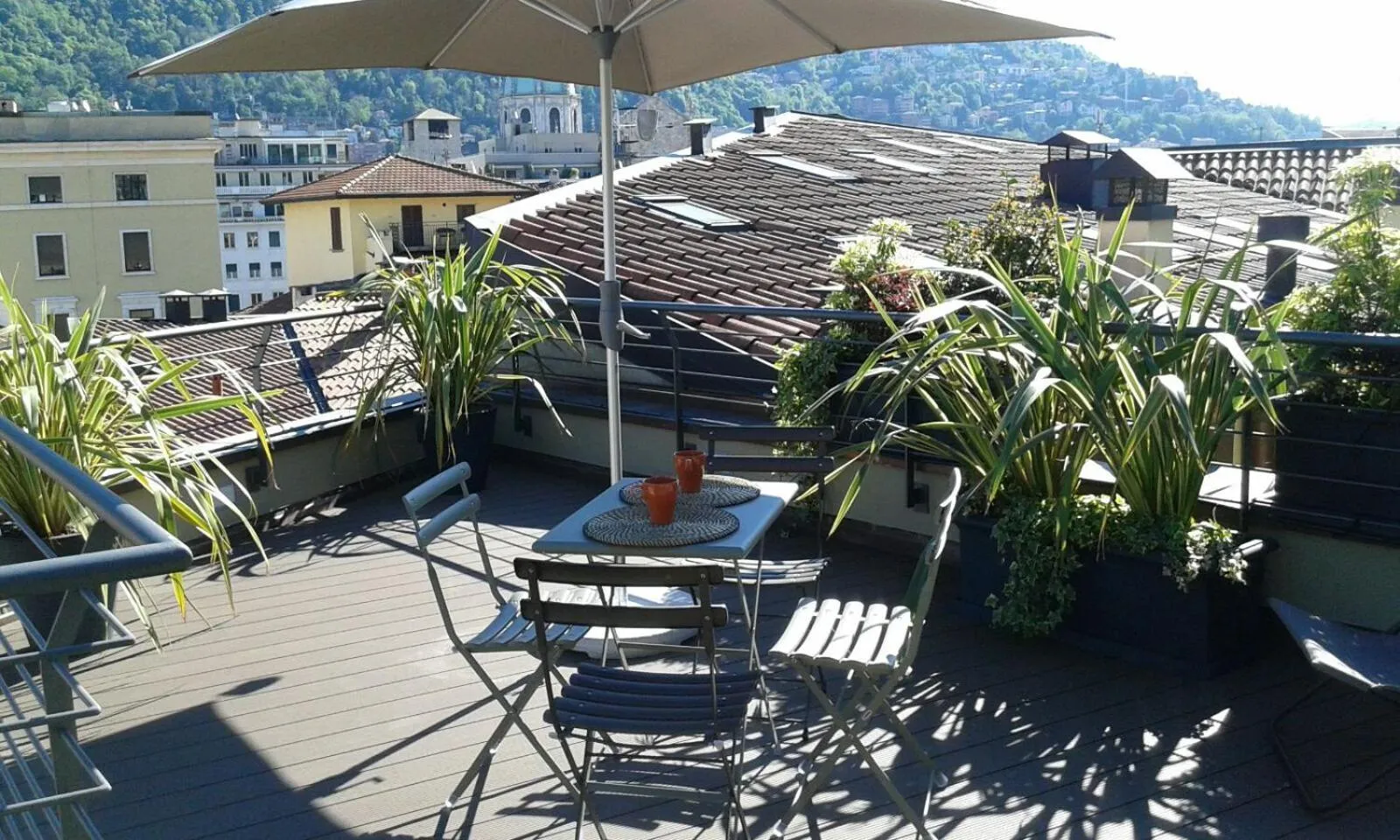 Balcony/Terrace in Como Via Carcano 13