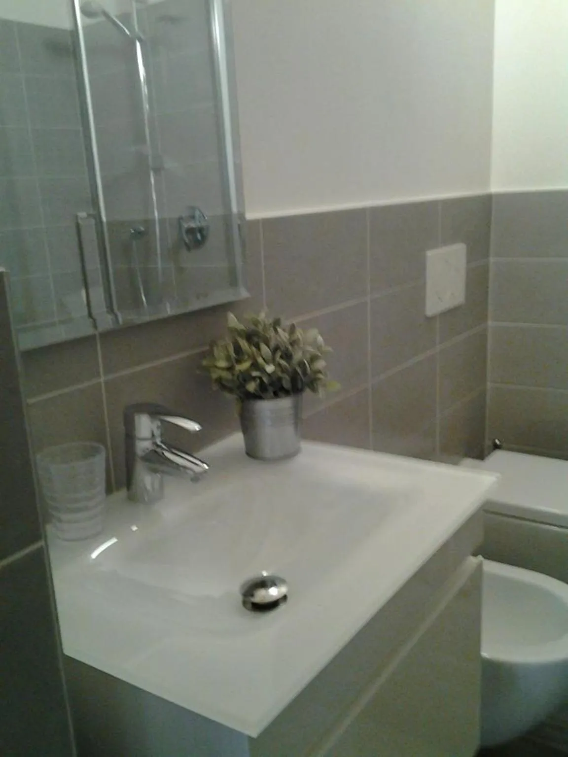 Bathroom in Como Via Carcano 13