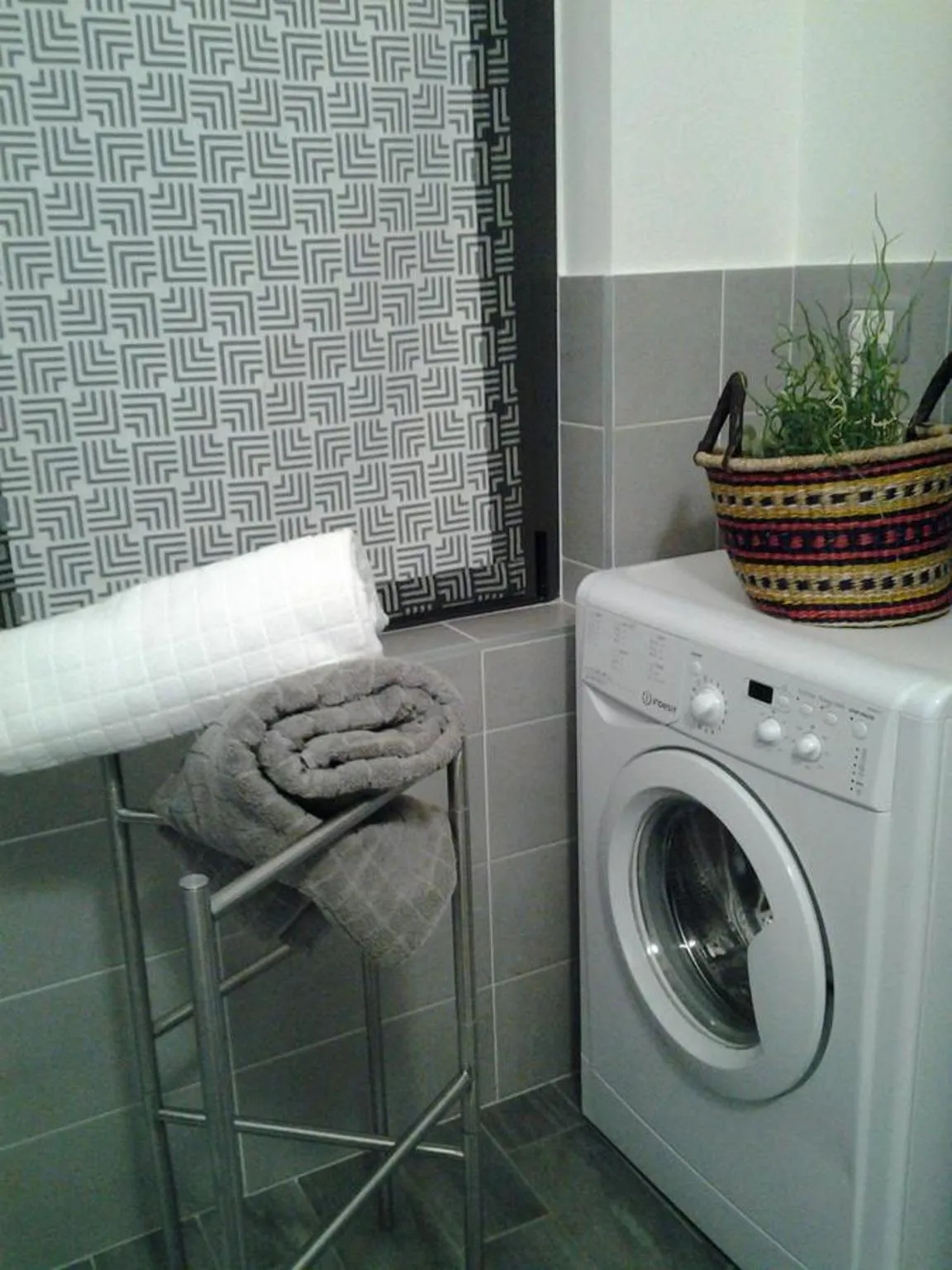 Bathroom in Como Via Carcano 13