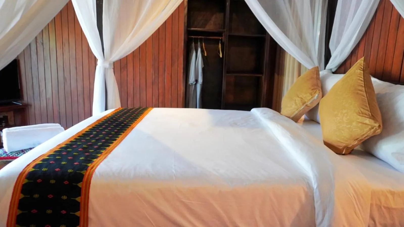 Photo of the whole room, Bed in Golo Pada Villa Labuan Bajo by ABM