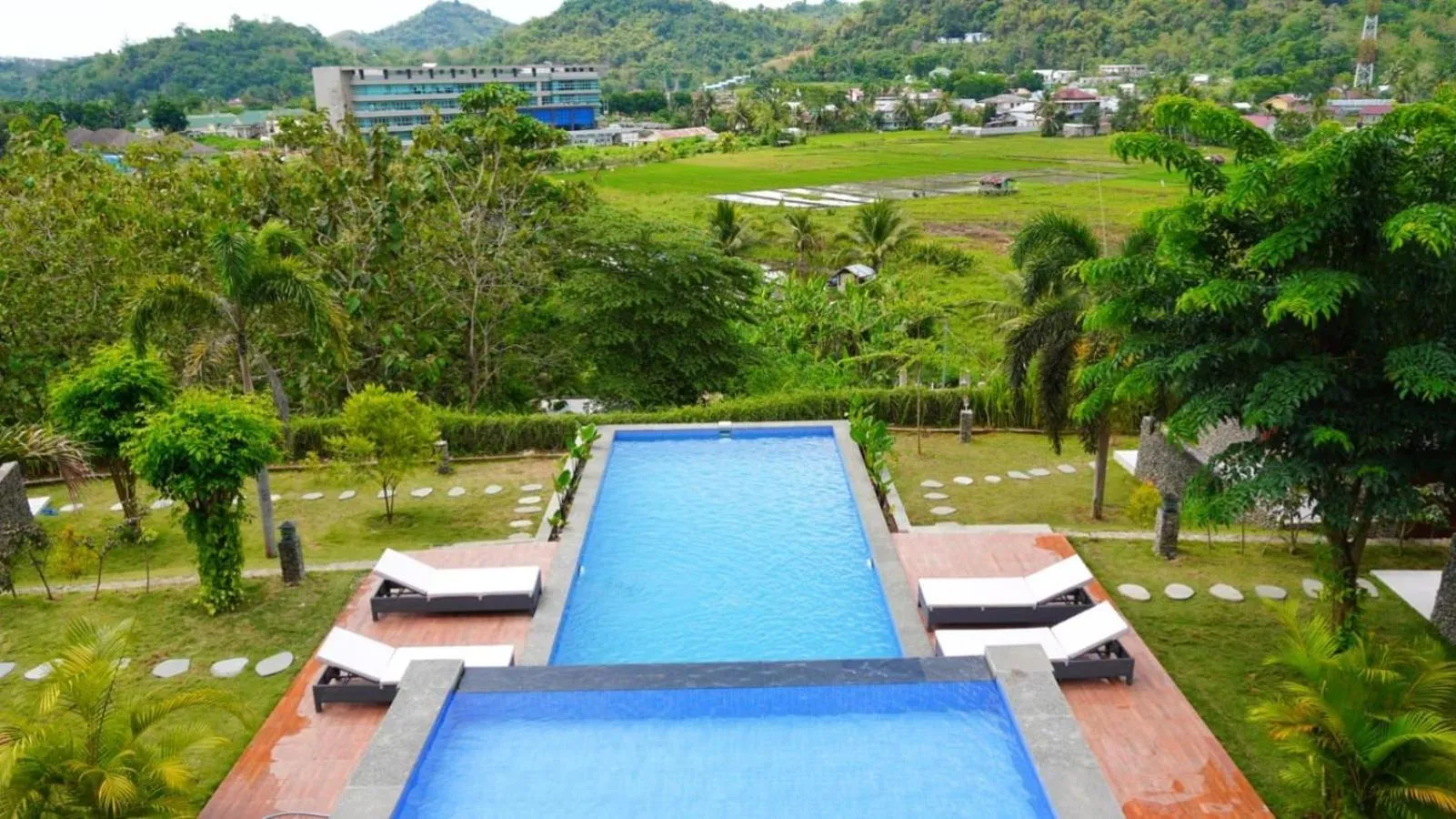 Swimming pool in Golo Pada Villa Labuan Bajo by ABM