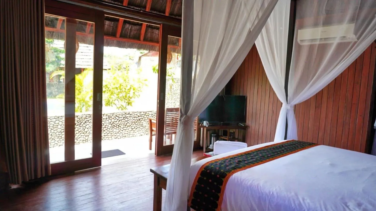 Bedroom, Bed in Golo Pada Villa Labuan Bajo by ABM