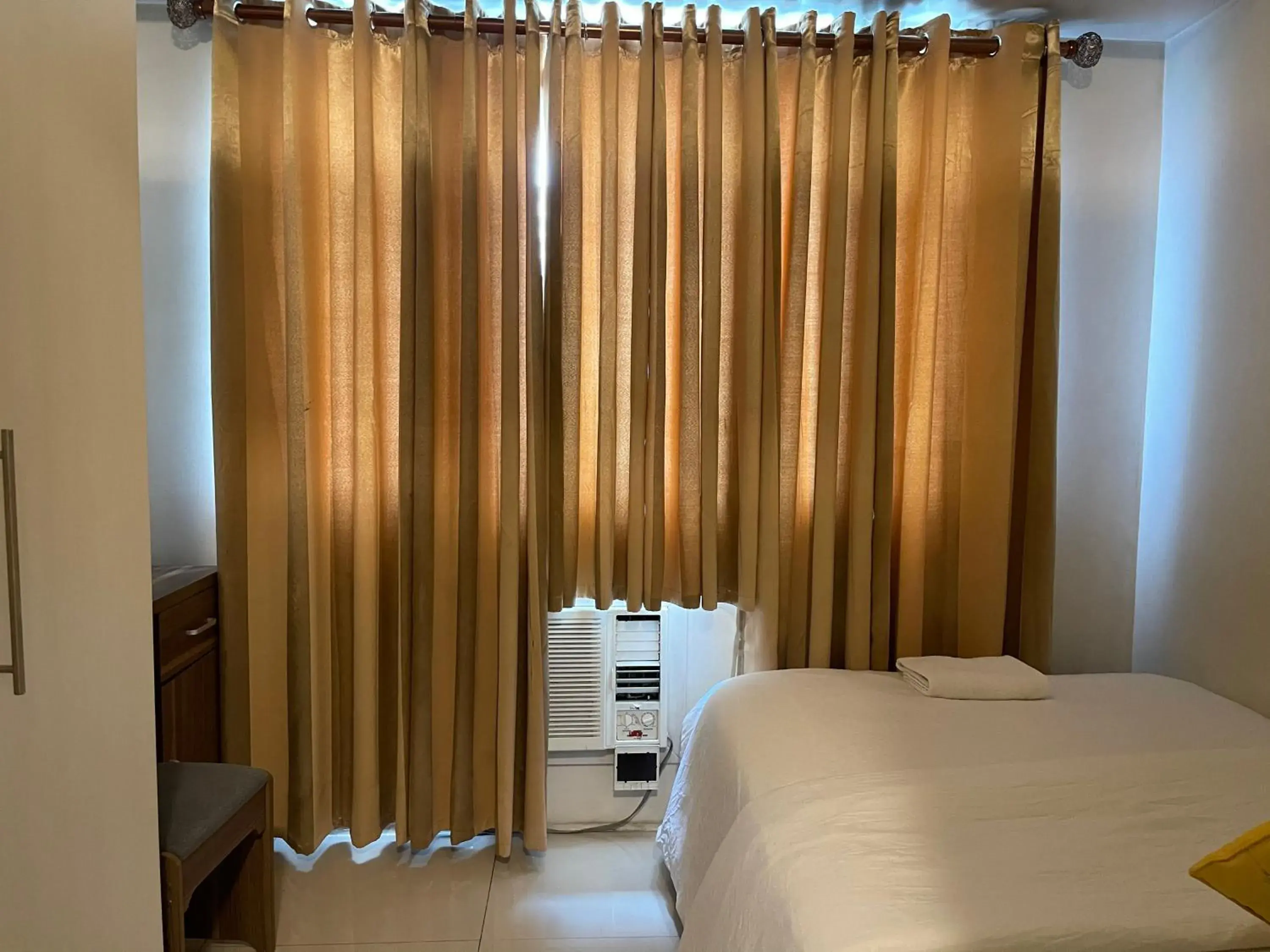 One-Bedroom Apartment in Premiere Haven MOA Staycation One-Bedroom Apartment in Premiere Haven MOA Staycation