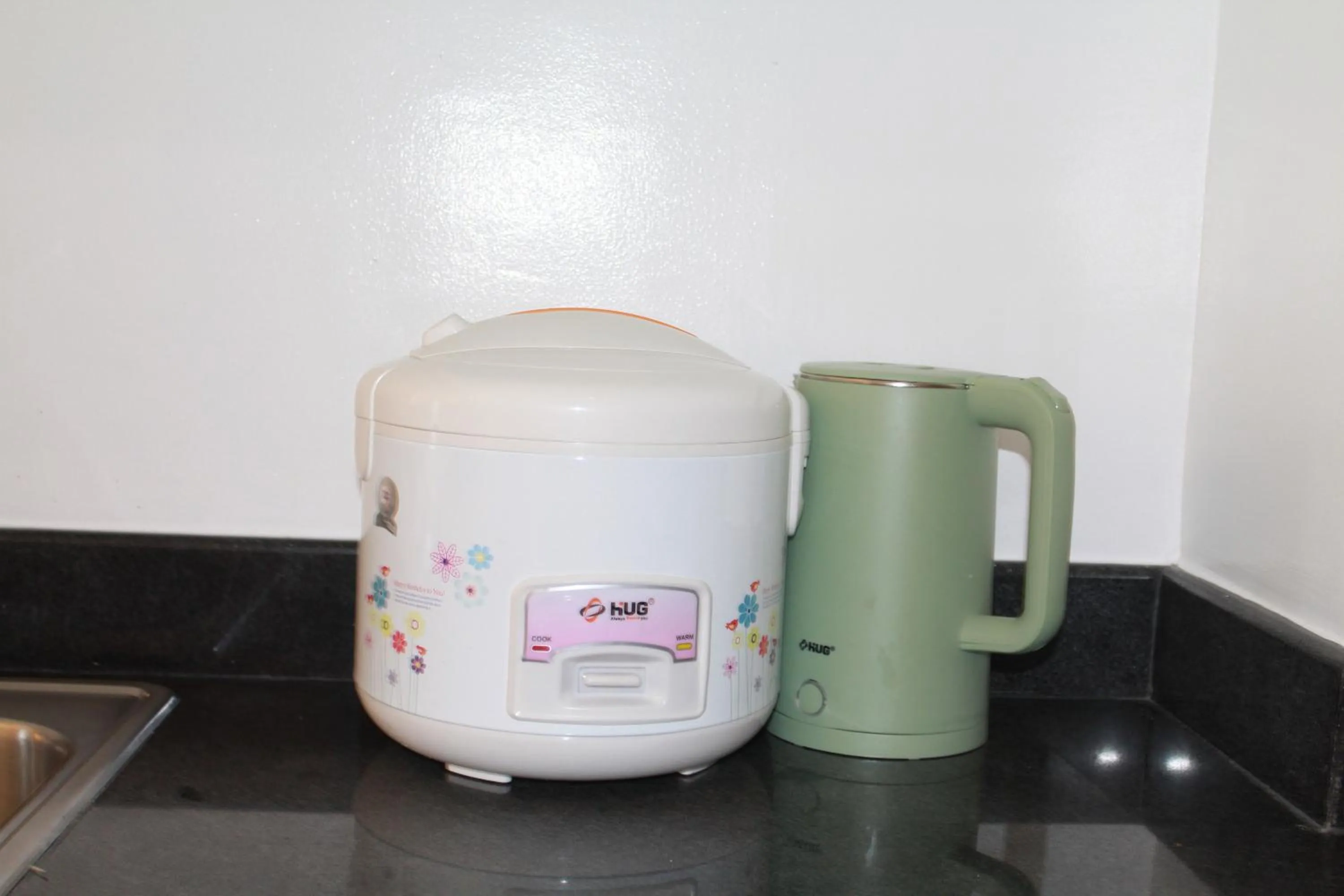 Premiere Haven MOA Staycation