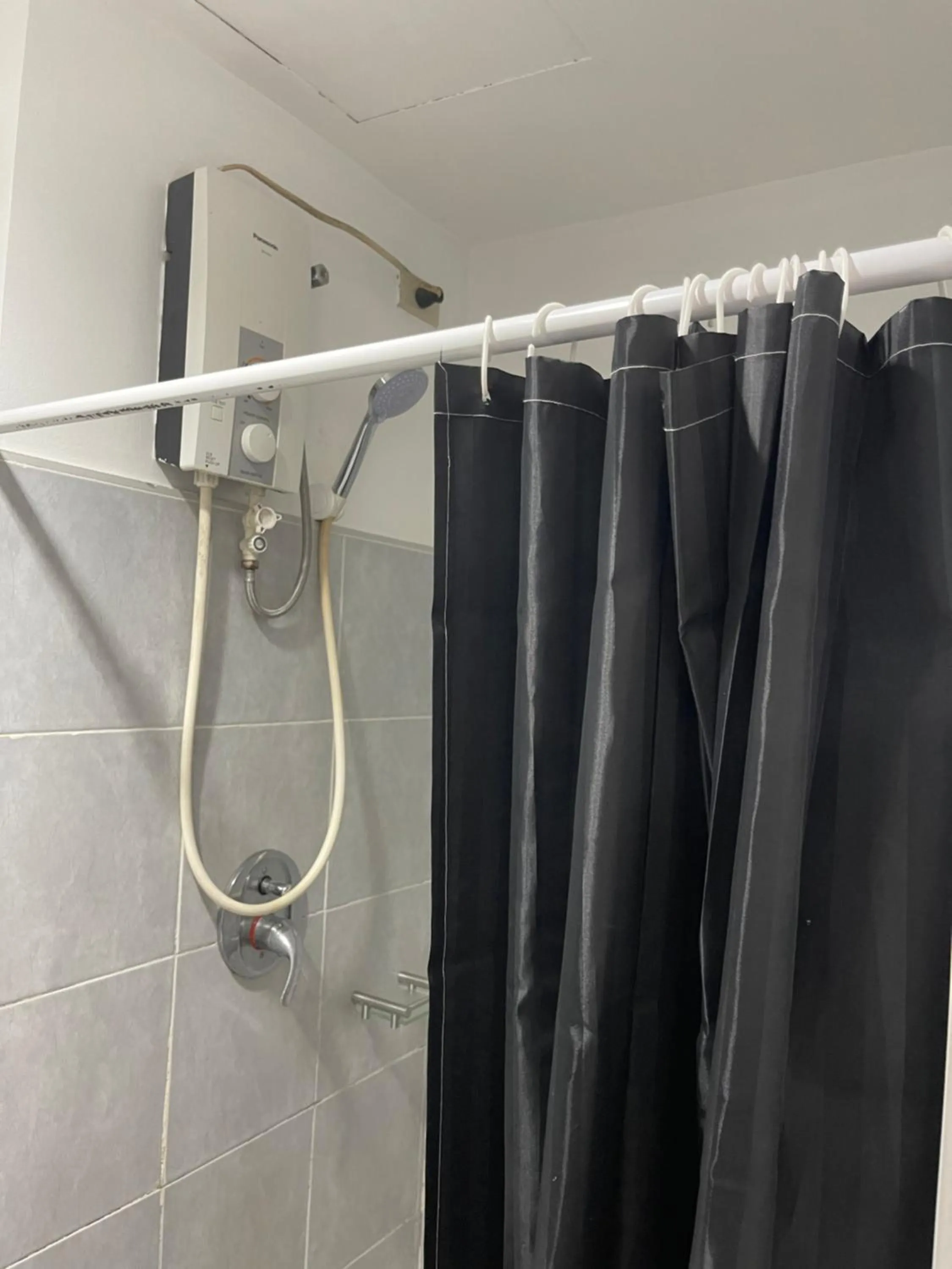 Premiere Haven MOA Staycation