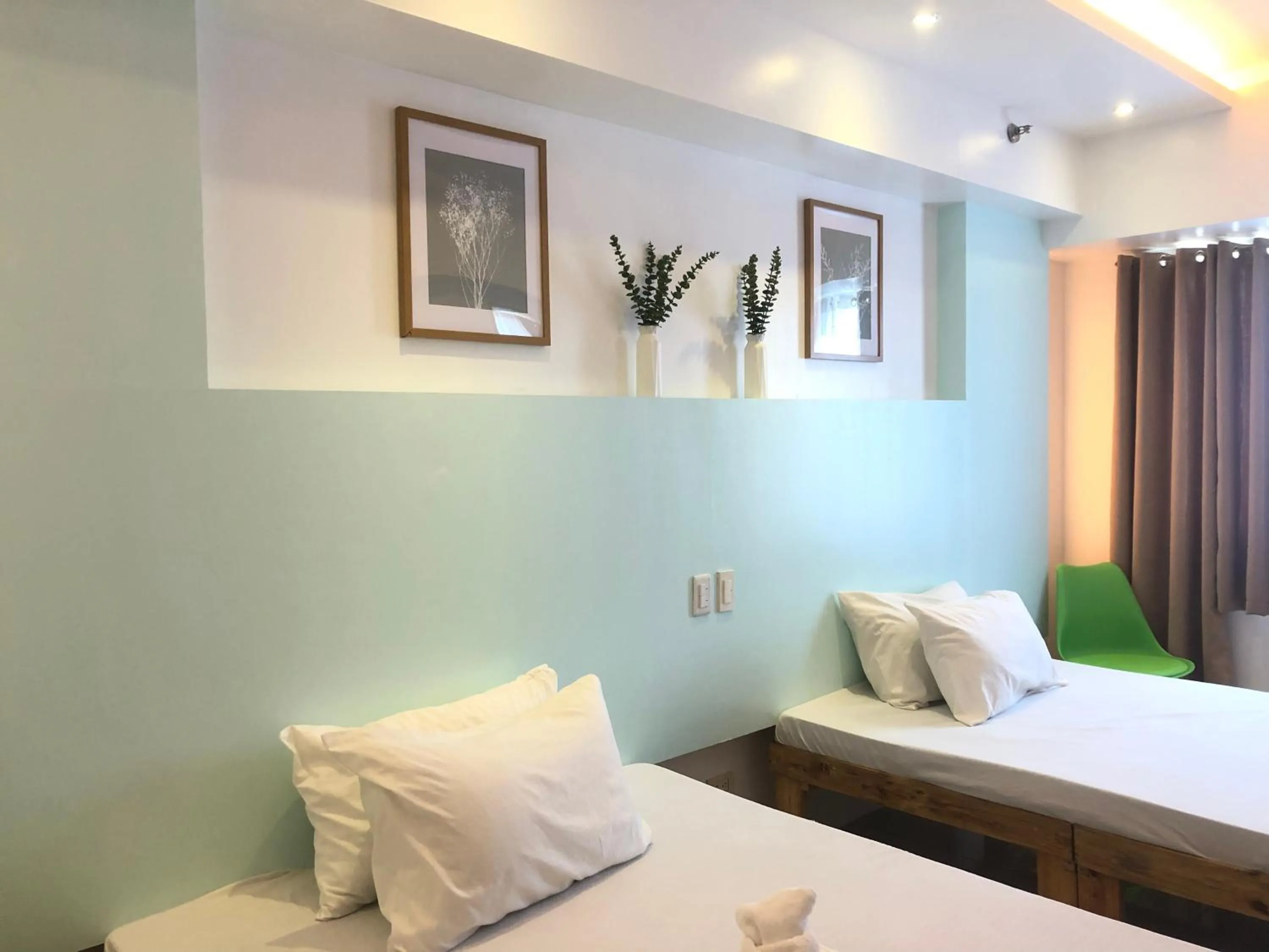 Bed in Premiere Haven MOA Staycation