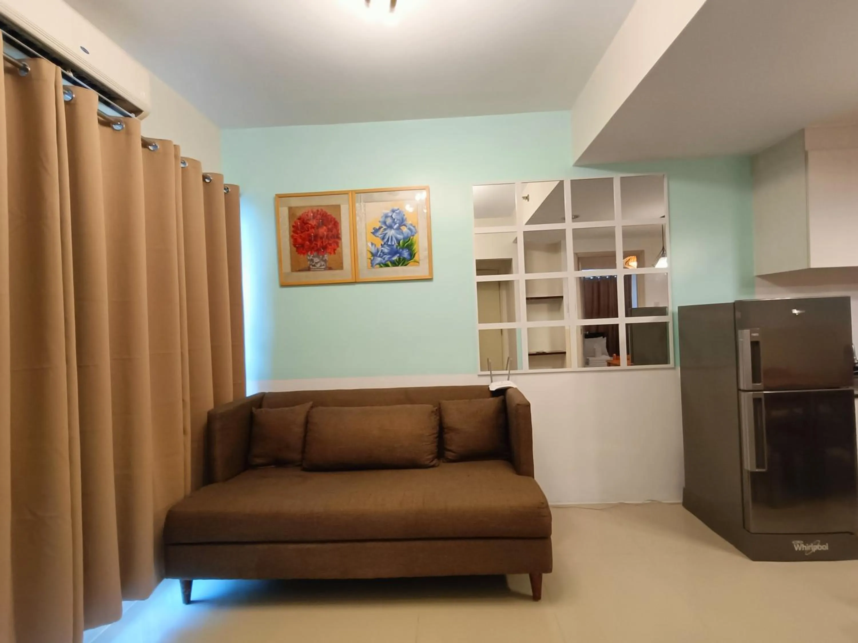 Premiere Haven MOA Staycation